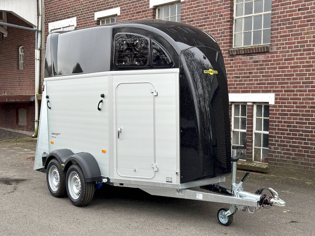HUMBAUR XANTHOS AERO 2400 | BLACK