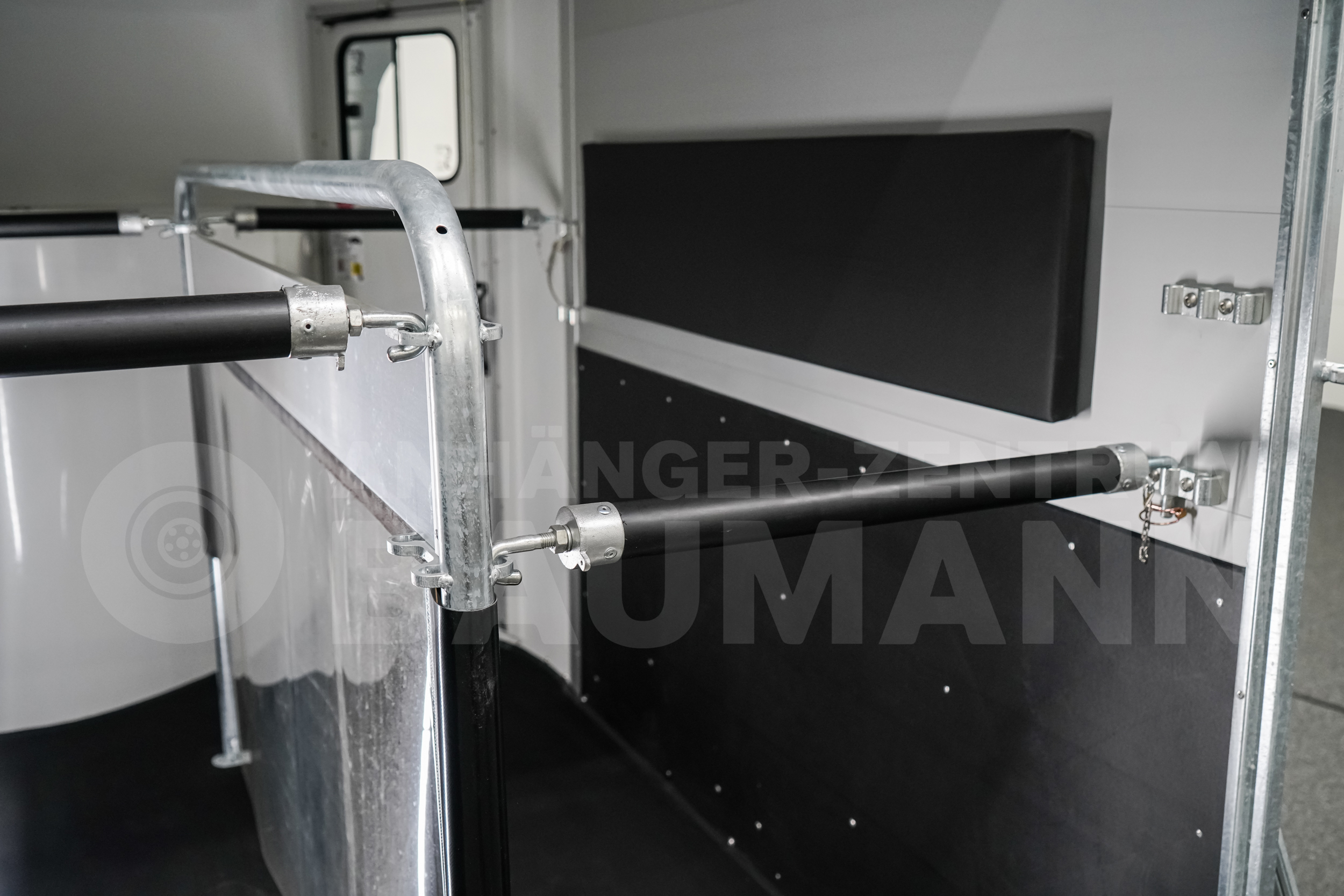 CHEVAL LIBERTE GOLD ONE ORIGINS ALU