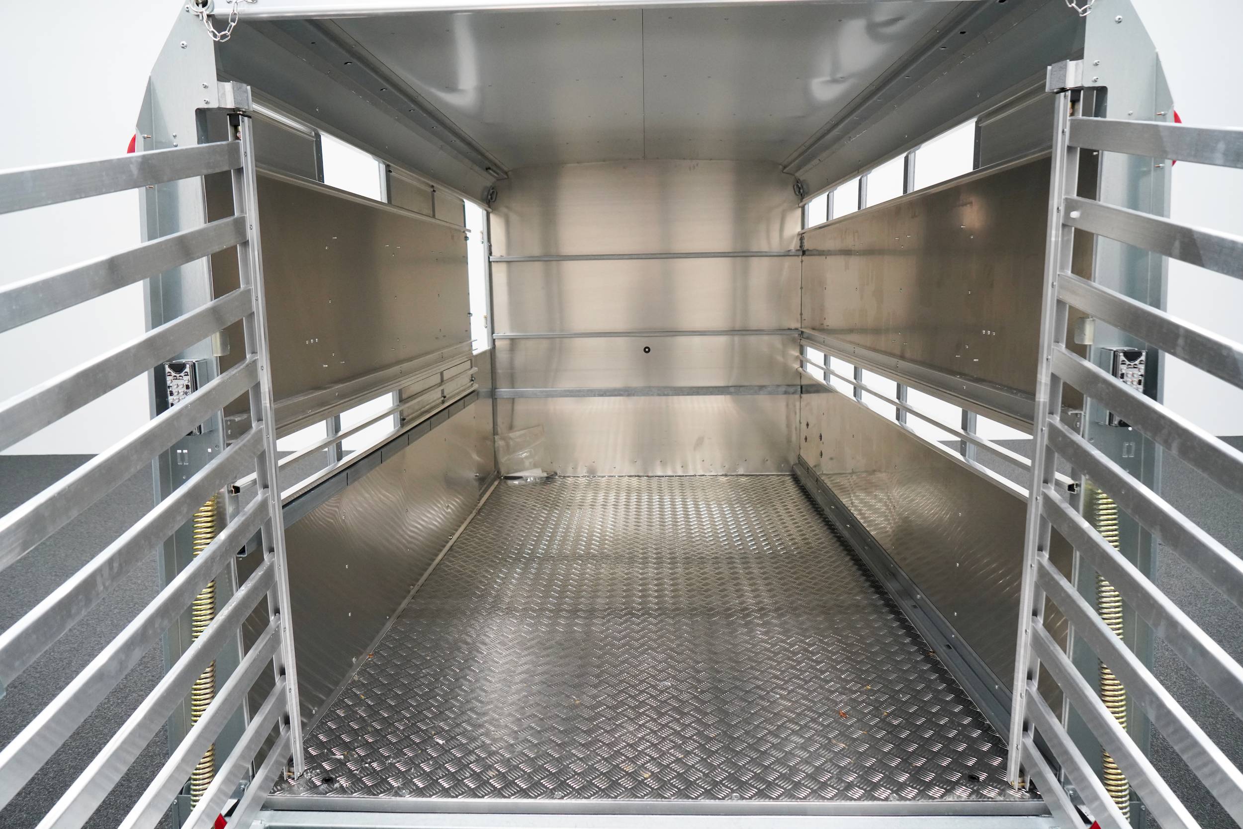 IFOR WILLIAMS TA510 | 10x6 | RAMPE-/TÜR-KOMBI