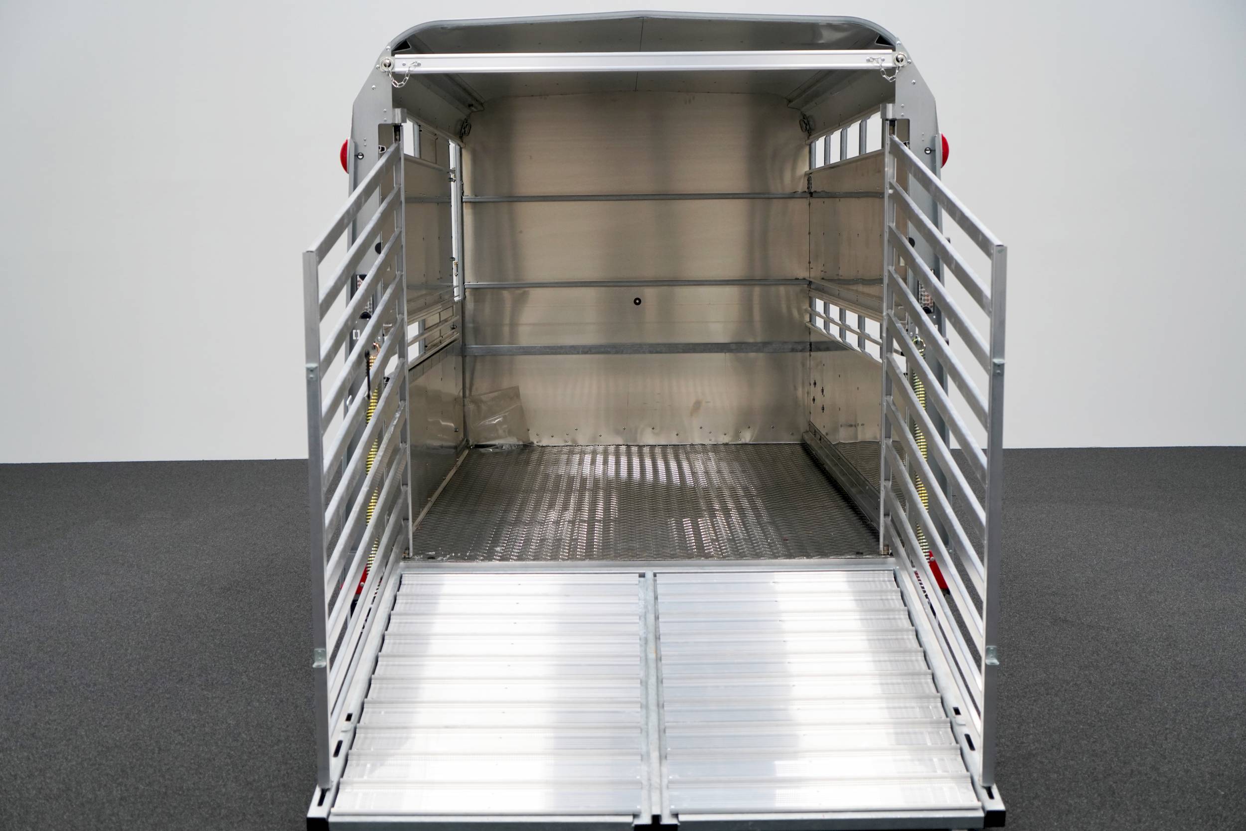 IFOR WILLIAMS TA510 | 10x6 | RAMPE-/TÜR-KOMBI