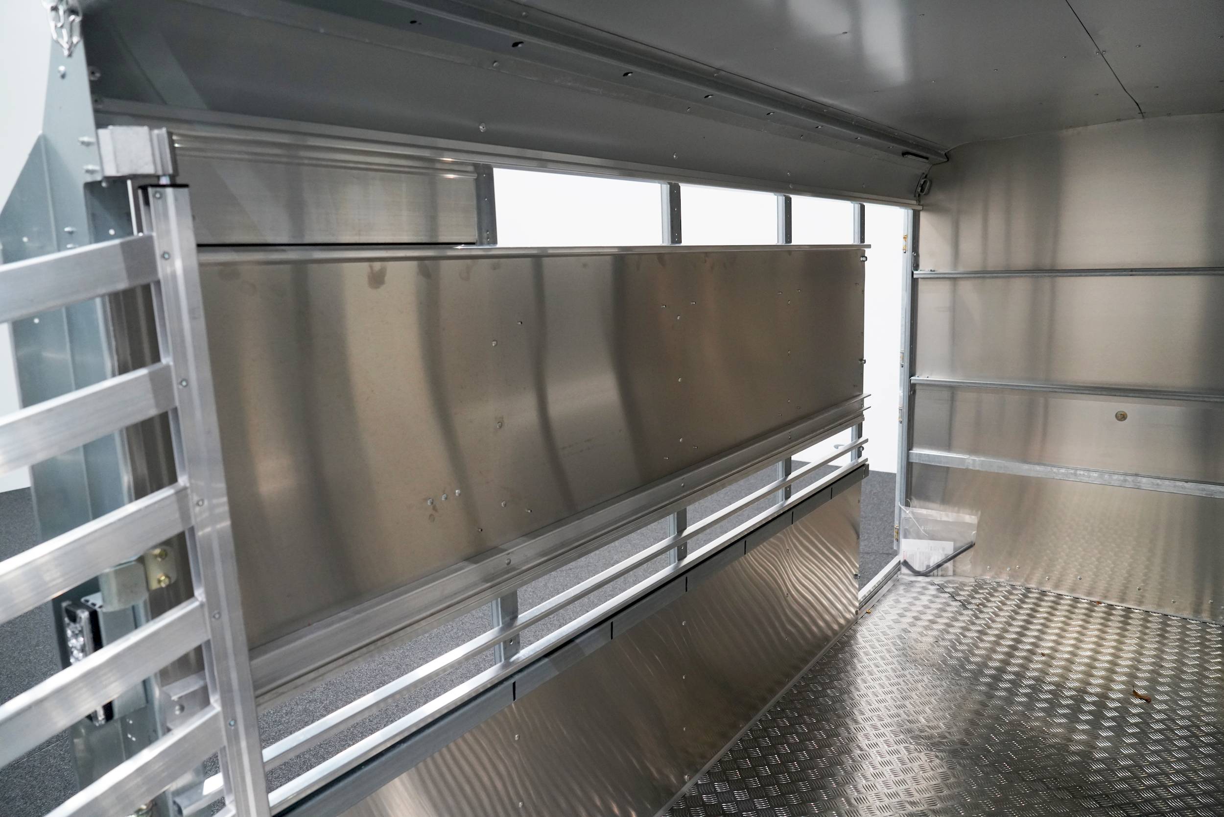 IFOR WILLIAMS TA5 | 10x6 | RAMPE-/TÜR-KOMBI