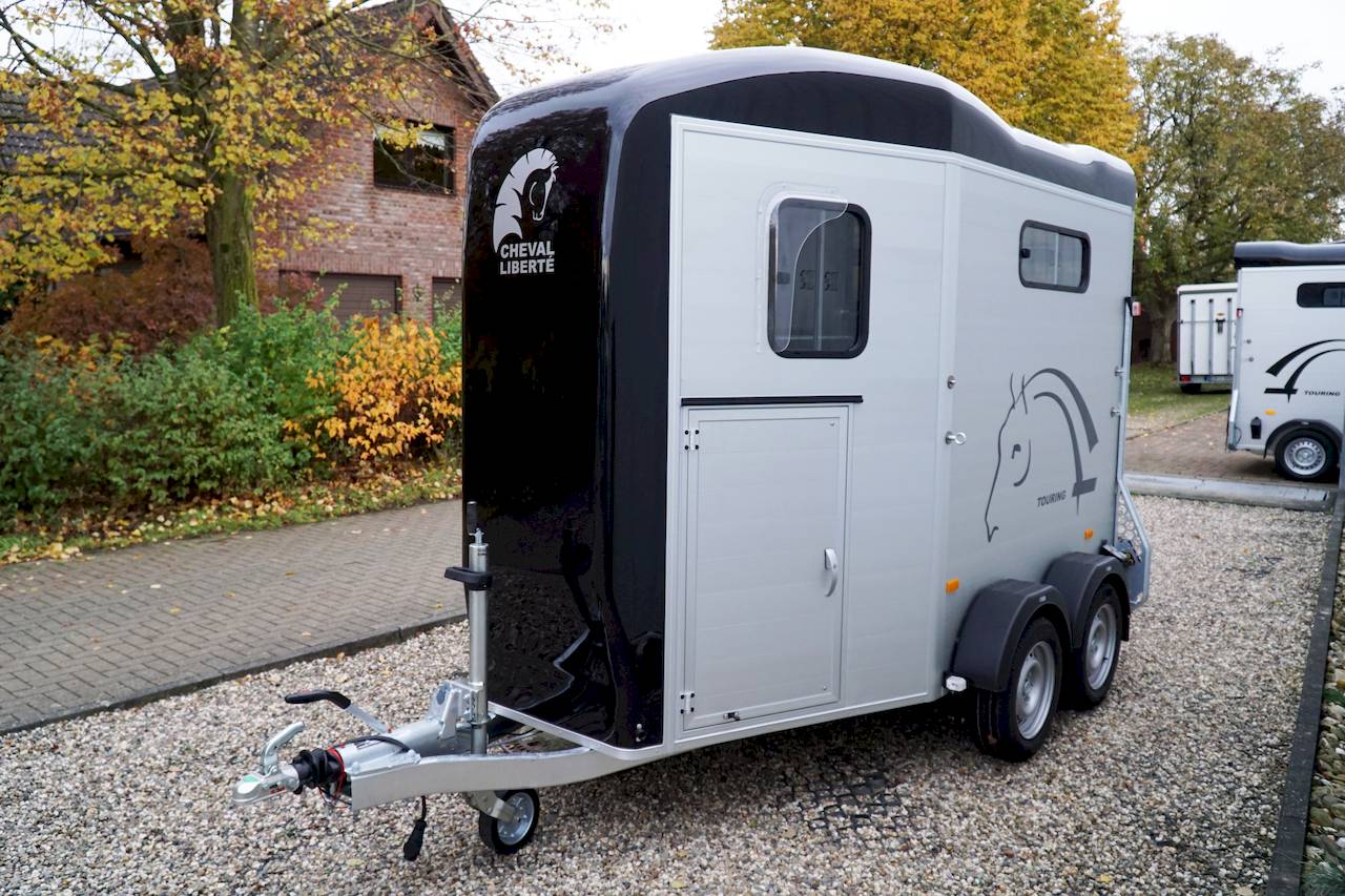 CHEVAL LIBERTE TOURING JUMPING V1