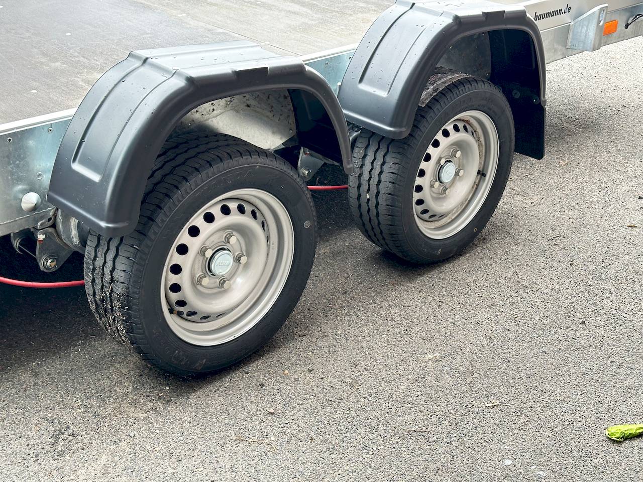 VEZEKO HUSKY CAR FB 35.39 | RAMPE