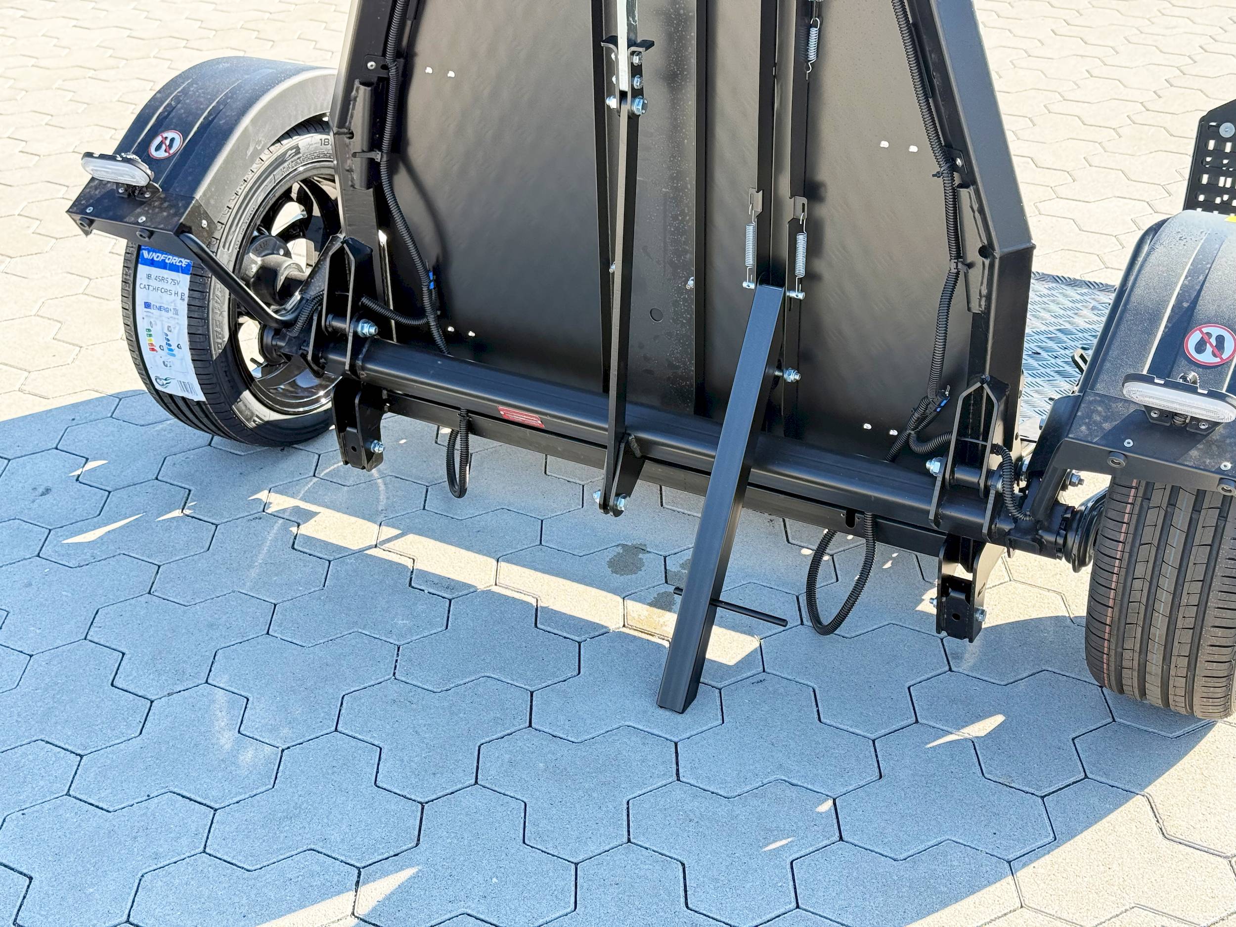LORRIES MT-1 | BLACK EDTION