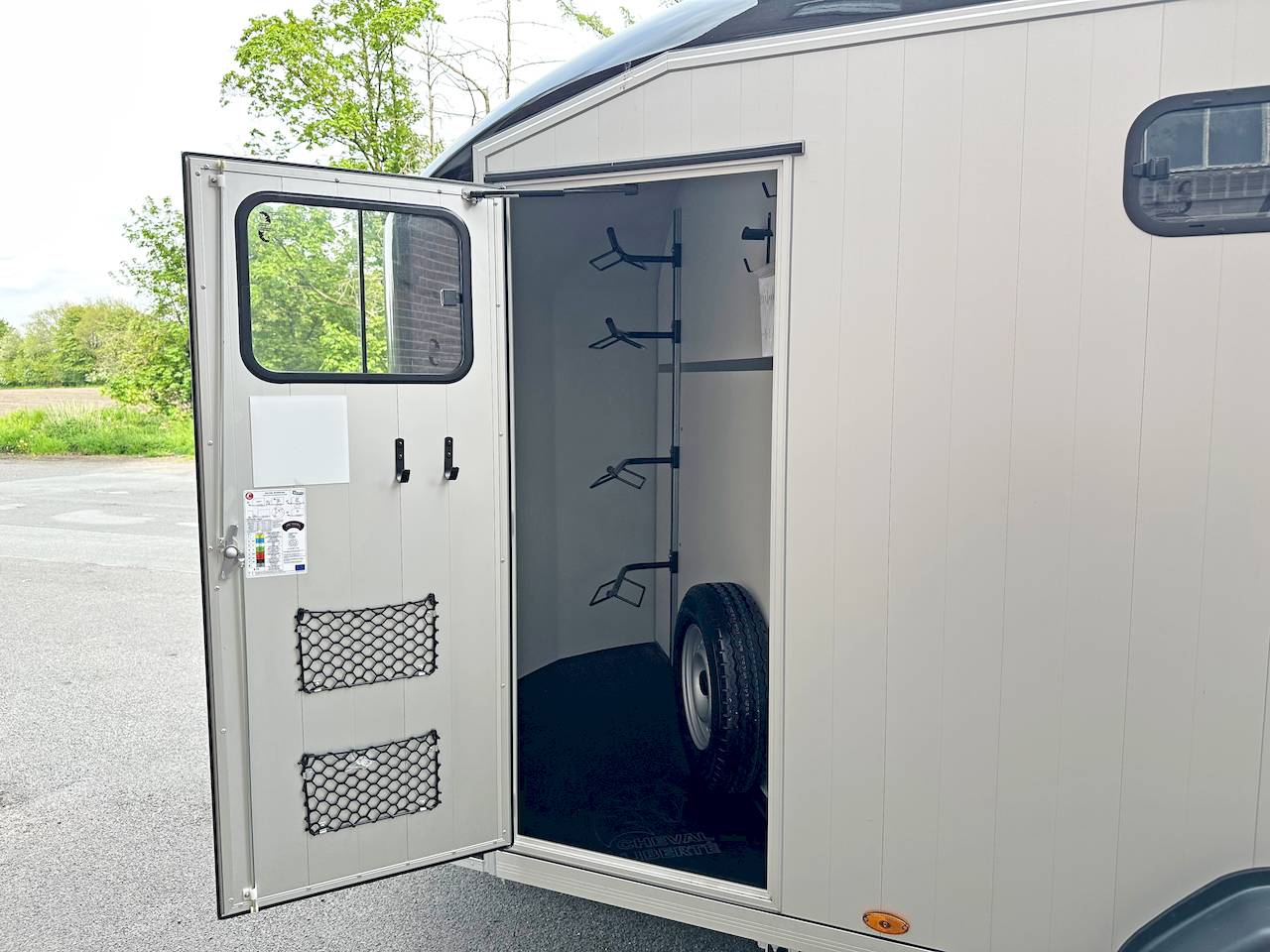 CHEVAL LIBERTE MAXI 4 SCHRÄGSTEHER