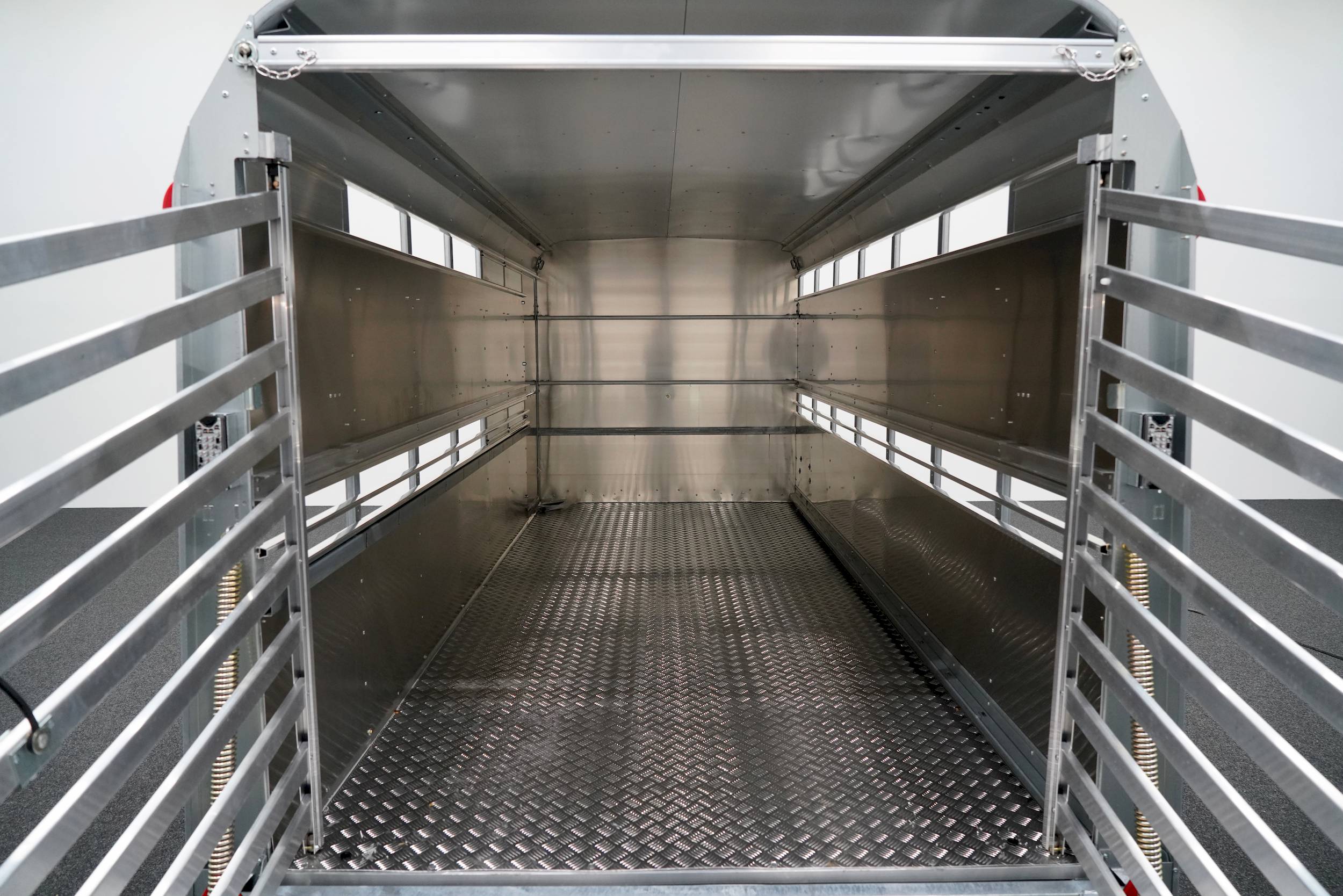IFOR WILLIAMS TA510 | 14x6 | RAMPE-/TÜR-KOMBI