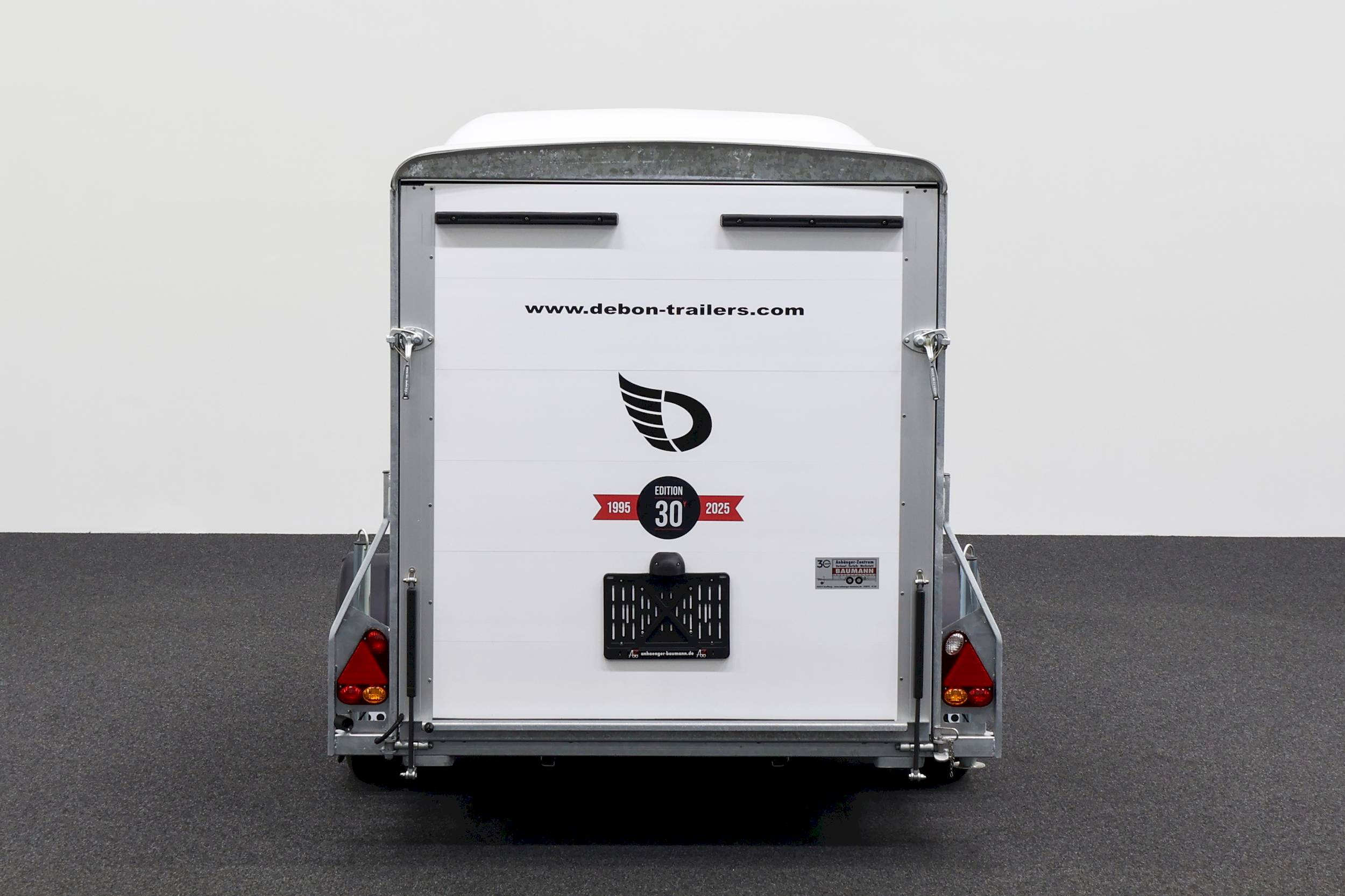 CHEVAL LIBERTE DEBON CARGO 1300