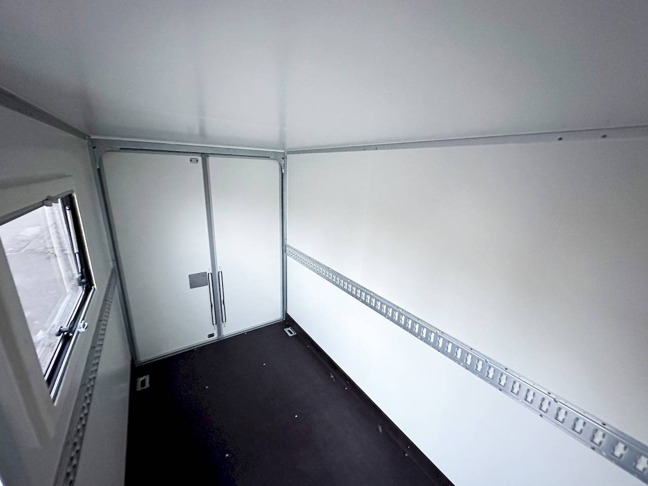 VEZEKO TK B 15.30 | BLACK | SEITENTÜR