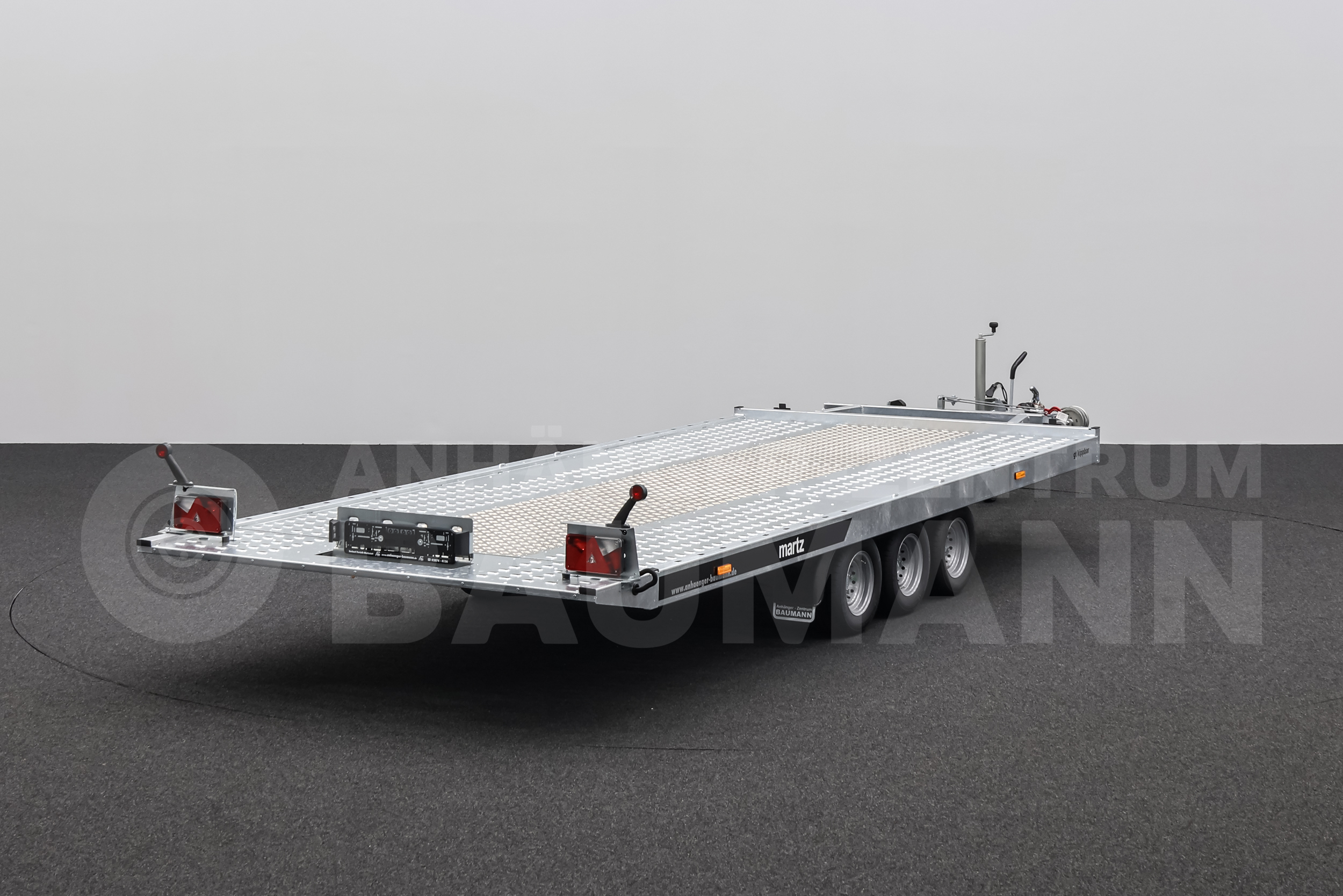 MARTZ GT KIPPBAR 480/3 3,5T | ALUBODEN MITTIG