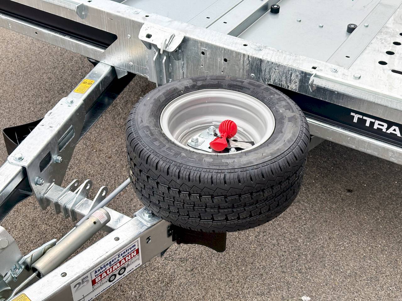 BRIAN JAMES T TRANSPORTER 231-5522-35-3-10 | TRIDEM 10" | RAMPEN 2,35M