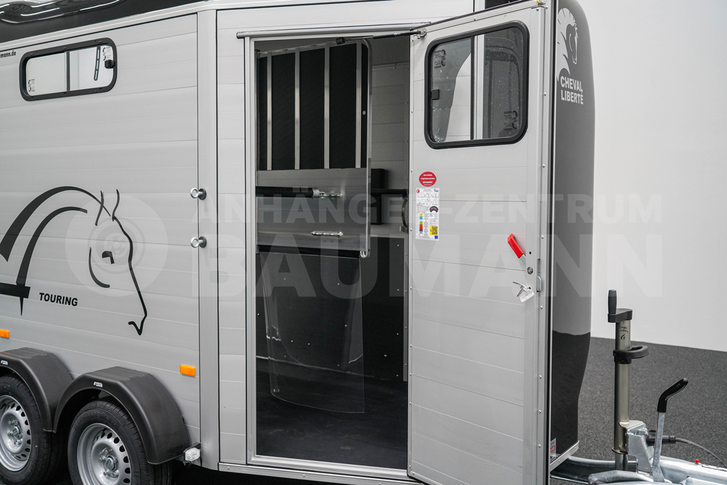 CHEVAL LIBERTE TOURING COUNTRY PREMIUM