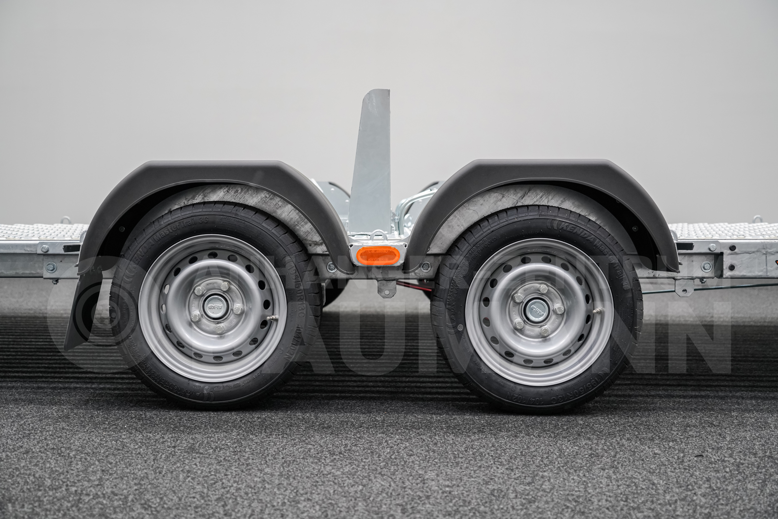 VEZEKO MOTOVAN D27