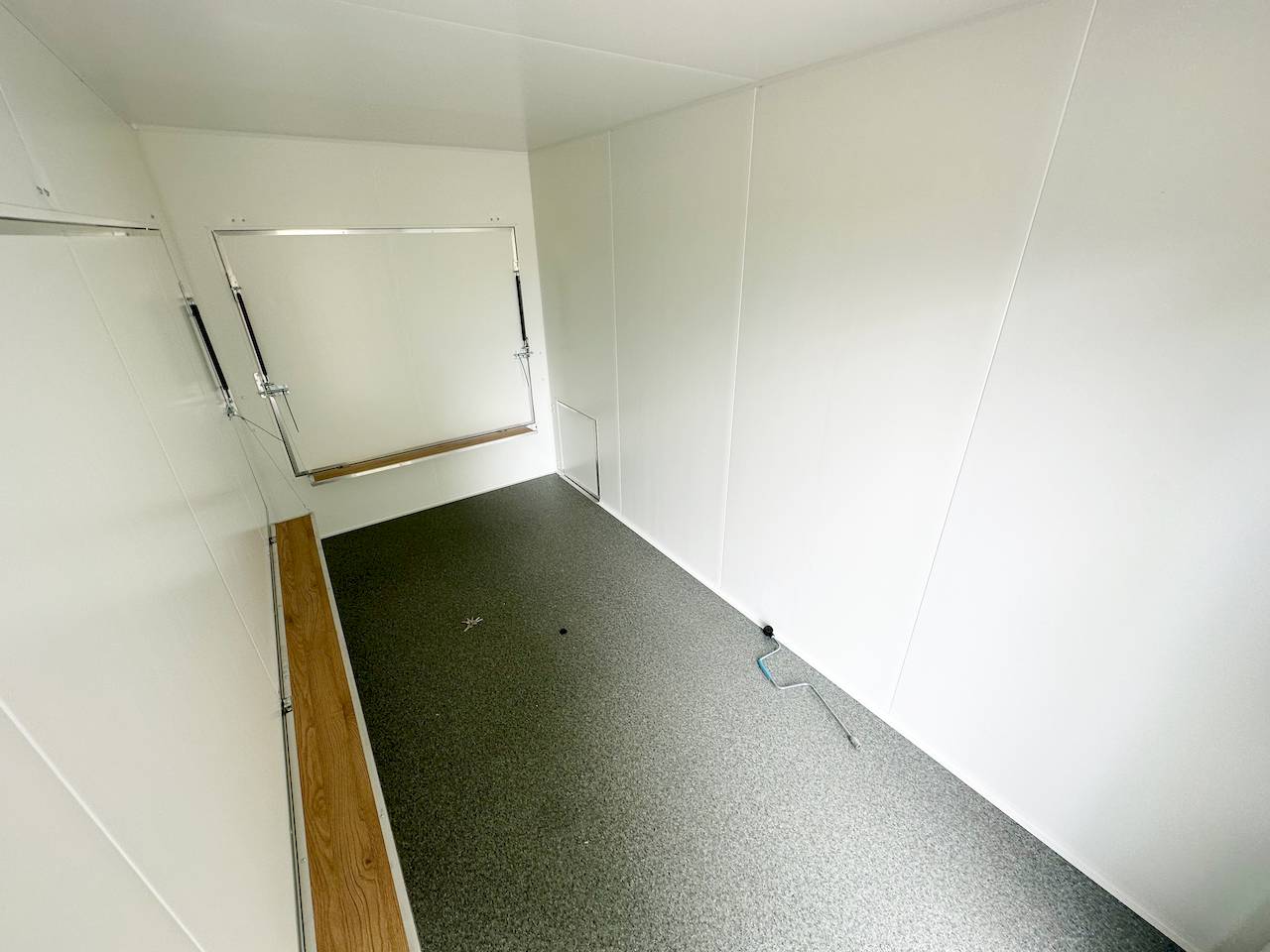 VK 15402223 | SCHWARZ | GASTÜR