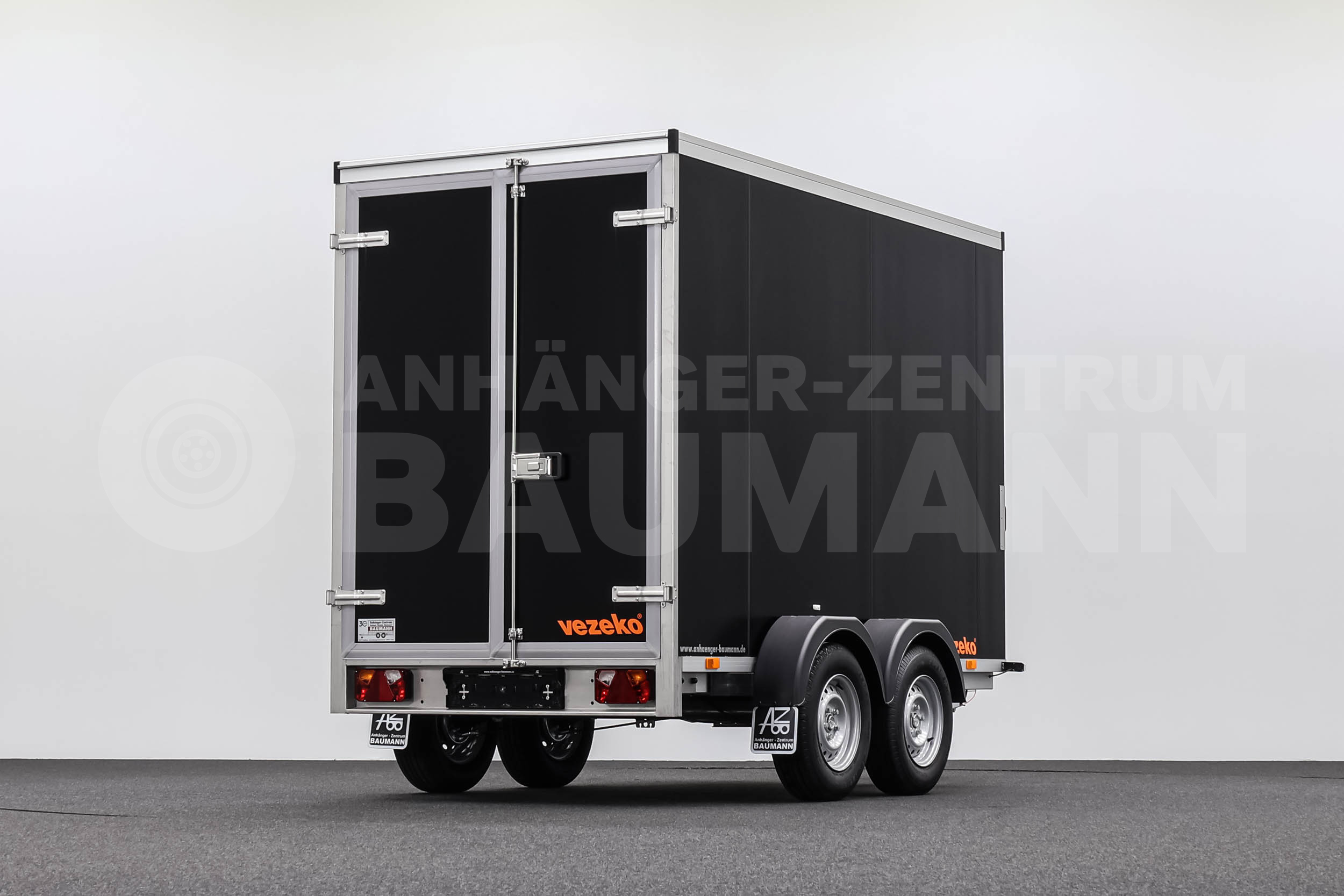 VEZEKO TK B 27.30 | BLACK