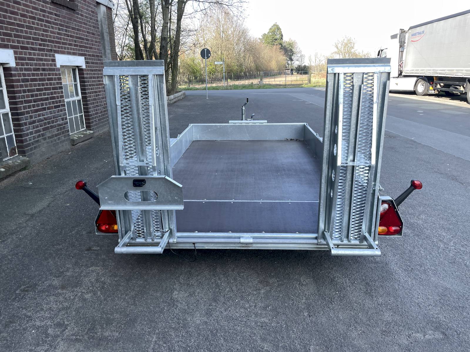 VARIANT 3516 B3 | MAXI LOAD