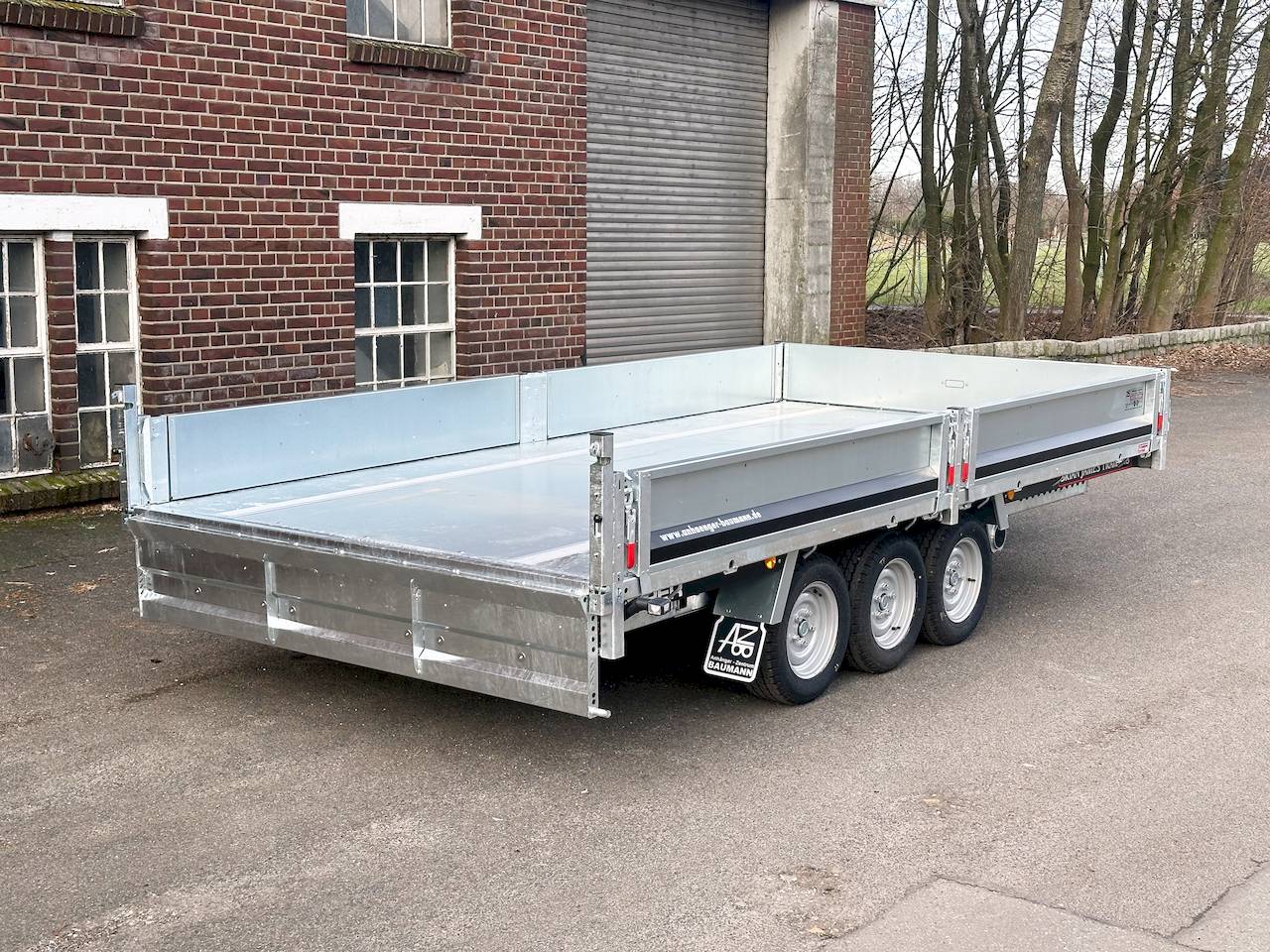 BRIAN JAMES TIPPER 526-4020-35-3-12 | TRIDEM | PENDELKLAPPE