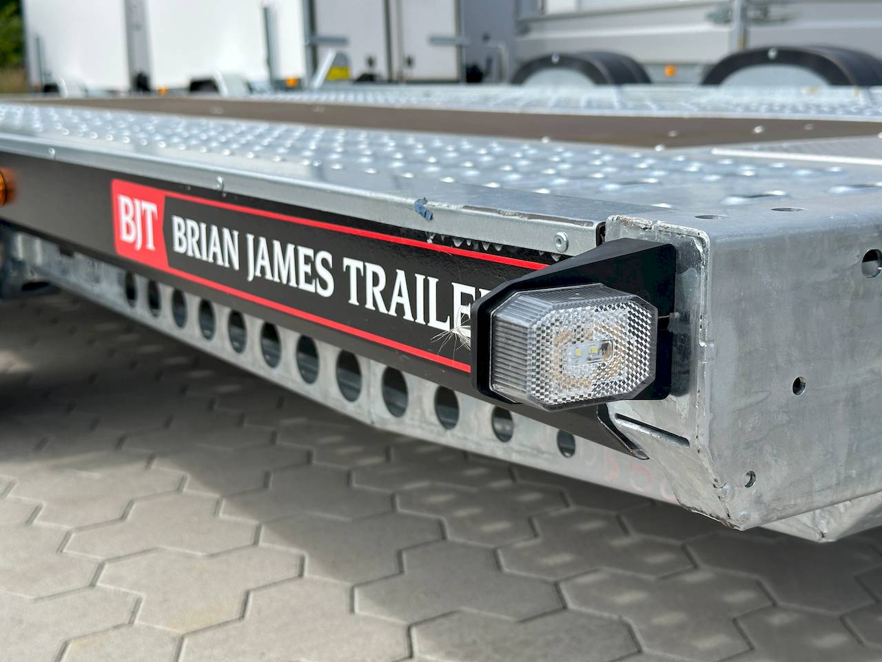 BRIAN JAMES A 130-4521-30-2-12 TRANSPORTER