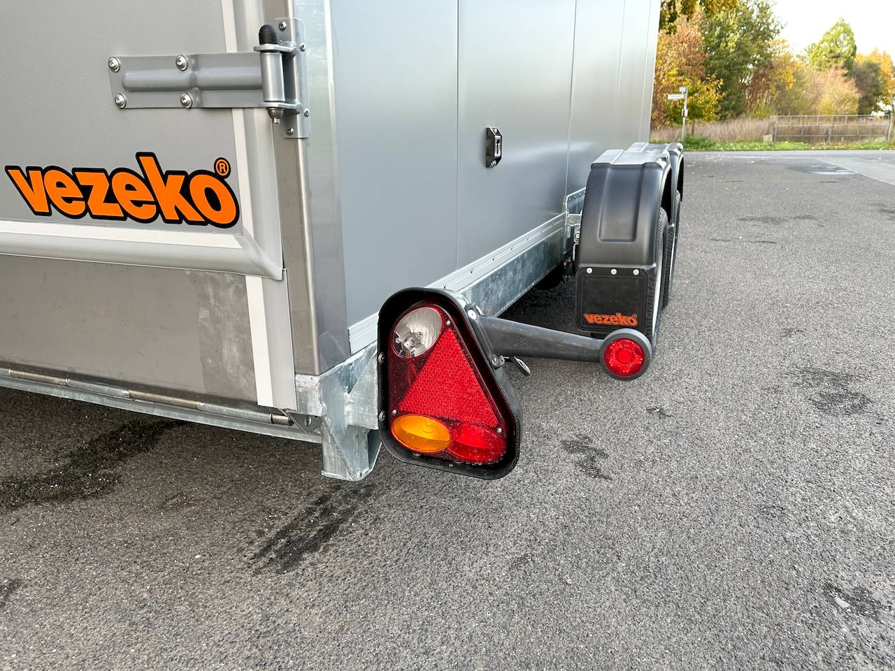 VEZEKO HUSKY FB K D 27.40/19 | SILBER
