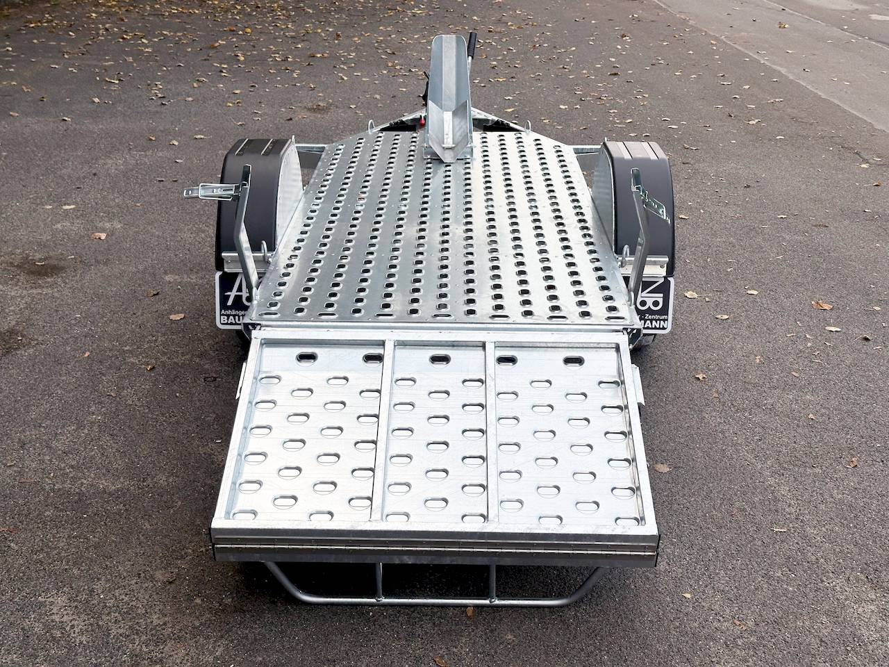 VEZEKO MOTOVAN A13