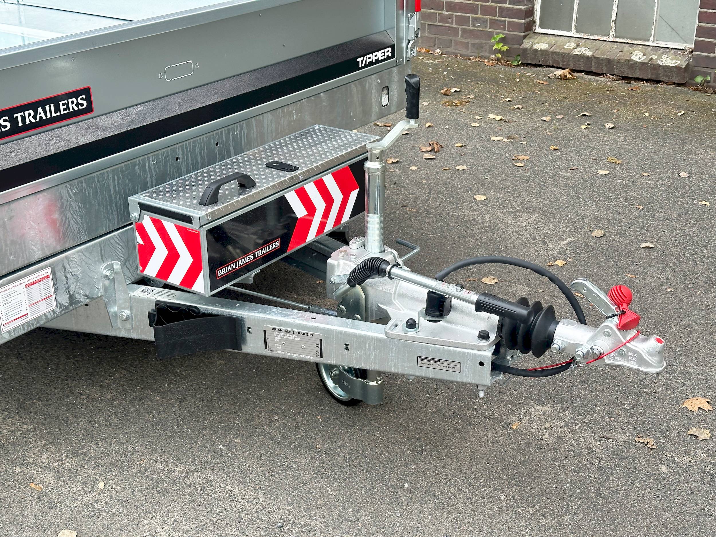 BRIAN JAMES TIPPER 526-4020-35-2-12 | PENDELKLAPPE