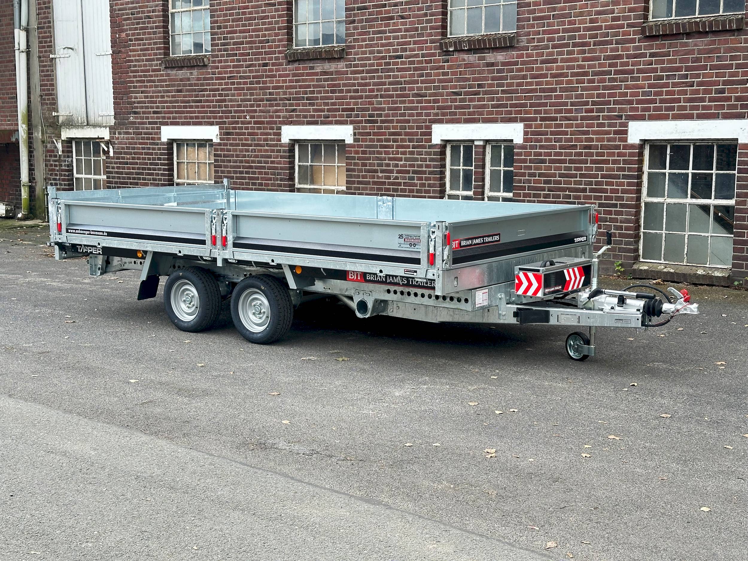 BRIAN JAMES TIPPER 526-4020-35-2-12 | PENDELKLAPPE