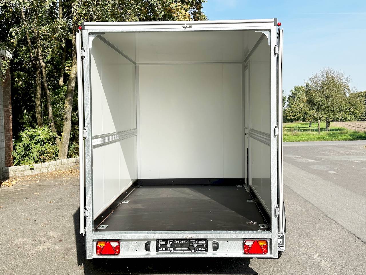 VEZEKO TK C 27.35 | BLACK | SEITENTÜR