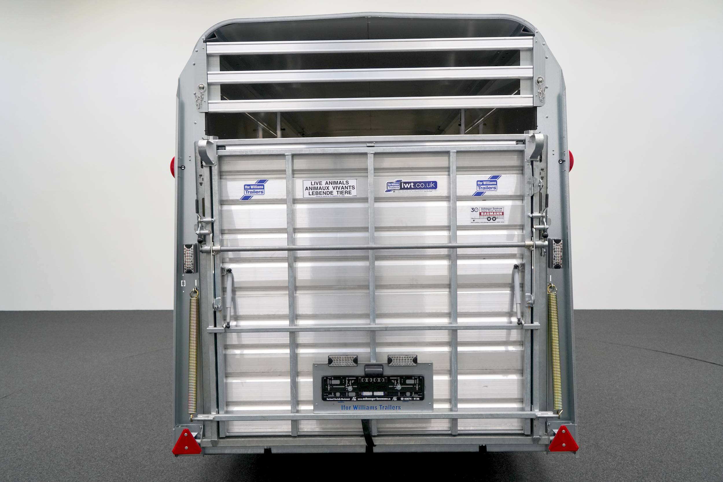 IFOR WILLIAMS TA510GT | 16x7 | TANK | DOPPELSTOCK