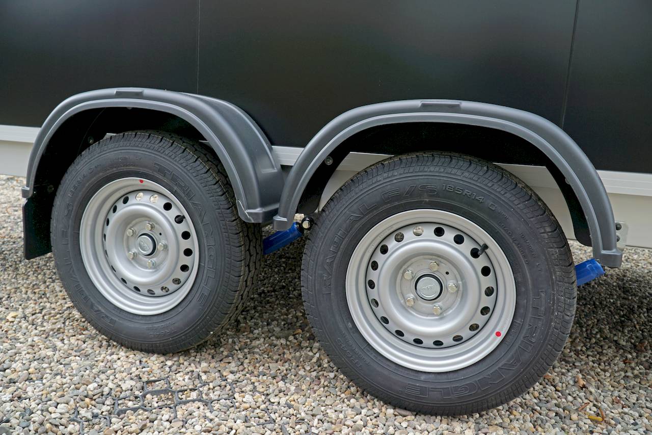 VEZEKO TK C 27.40 | BLACK | RAMPE