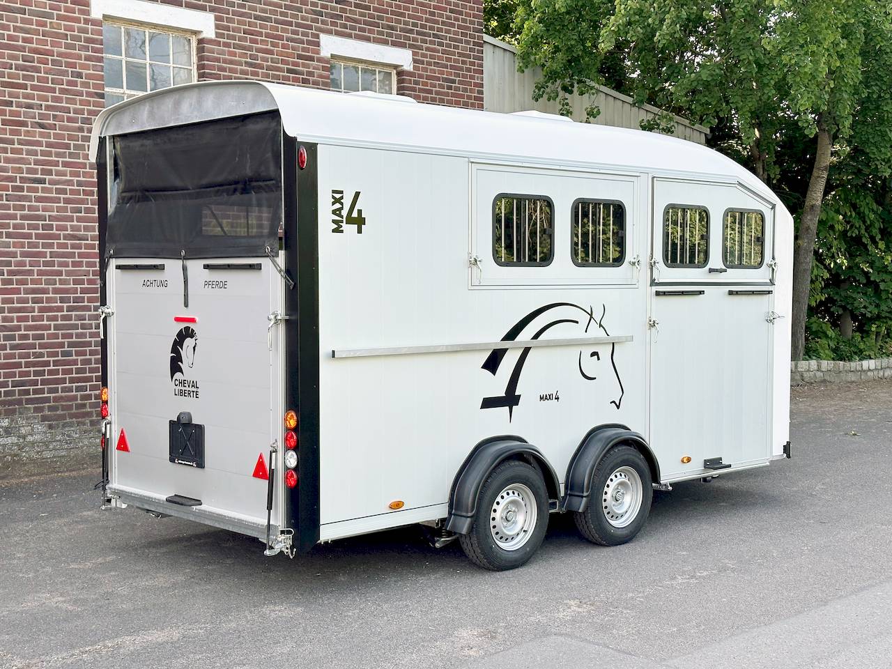 CHEVAL LIBERTE MAXI 4 SCHRÄGSTEHER