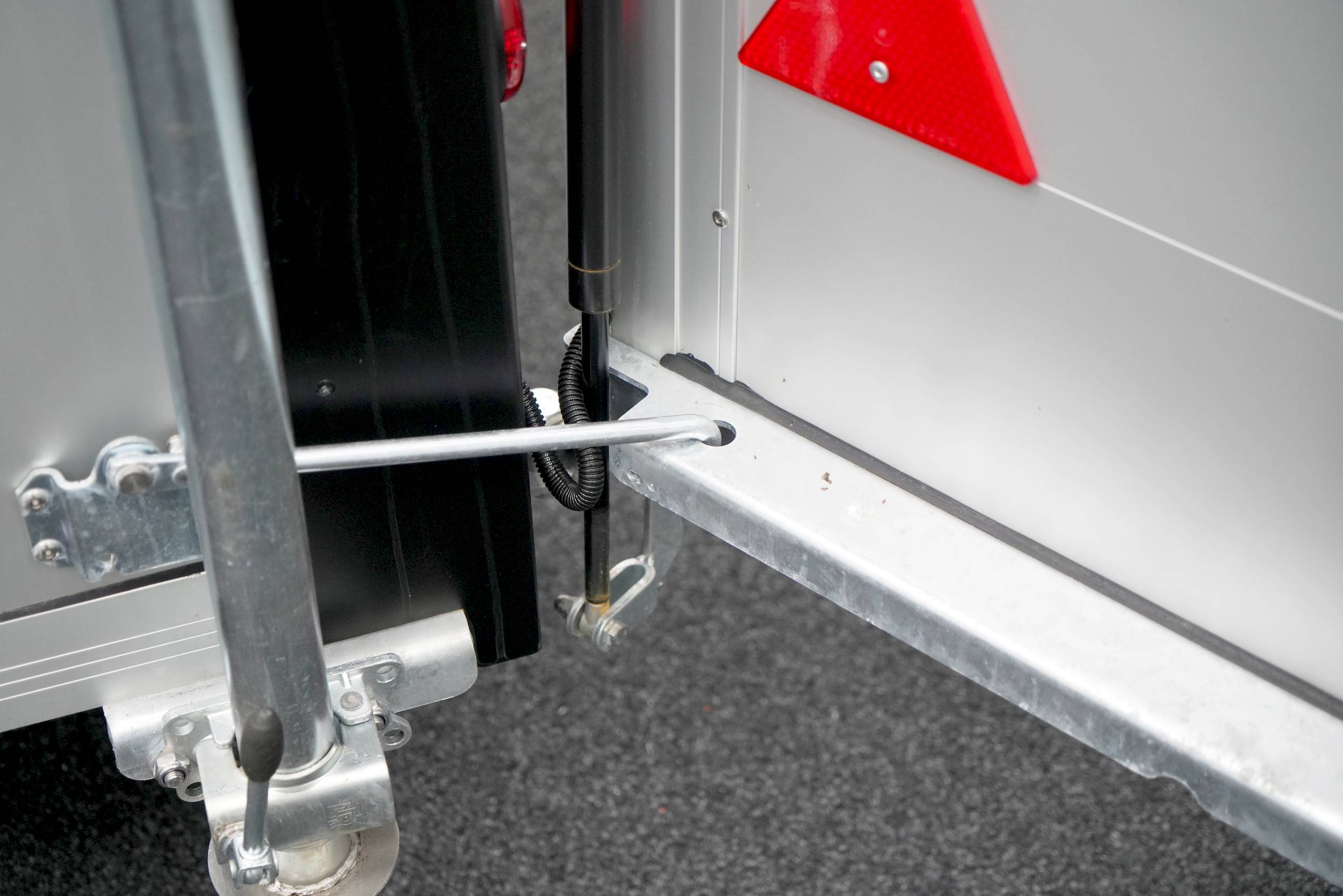 CHEVAL LIBERTE DEBON C800 ALU ROADSTER