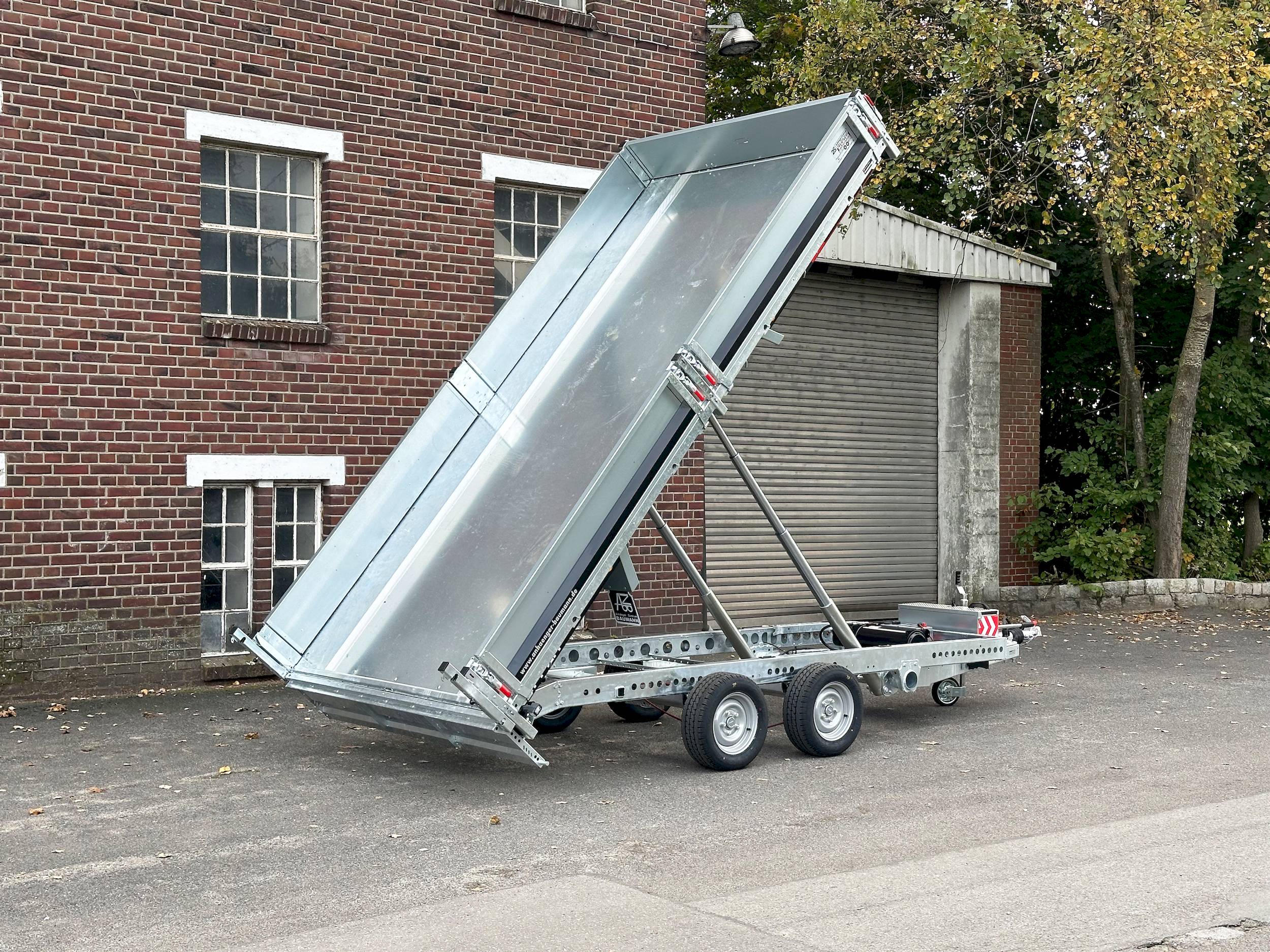 BRIAN JAMES TIPPER 526-4020-35-2-12 | PENDELKLAPPE