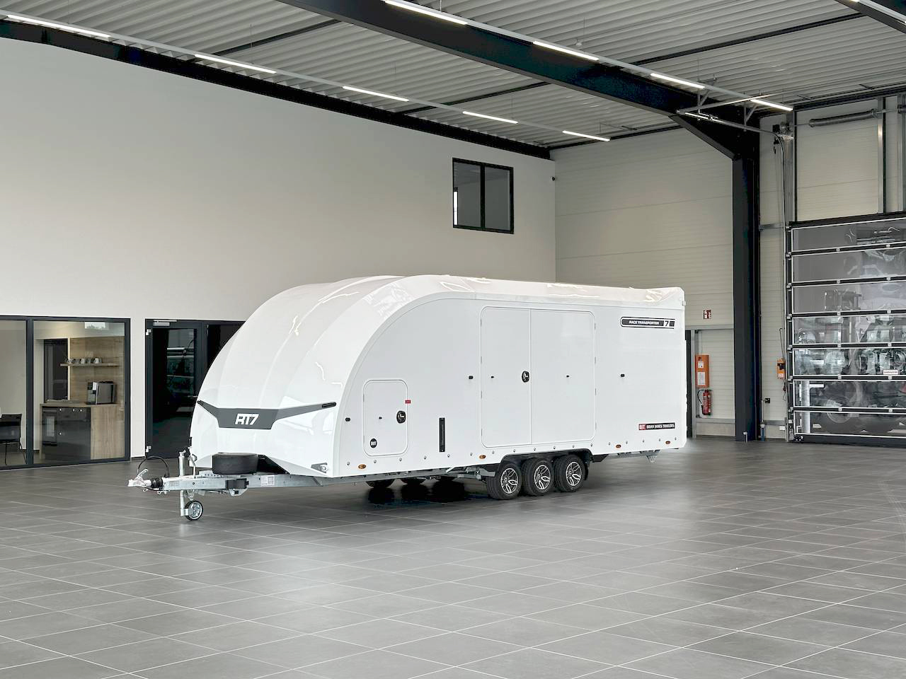 BRIAN JAMES RACE TRANSPORTER 7 | 397-6023-35-3-10-W | TRIDEM | ZUSATZRAMPEN