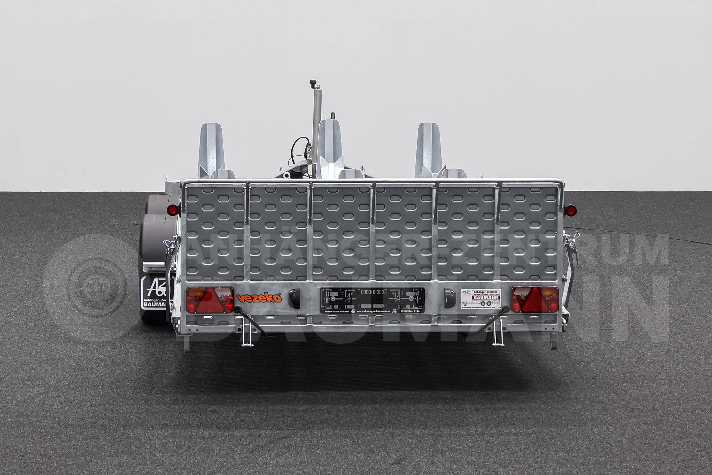 VEZEKO MOTOVAN D27
