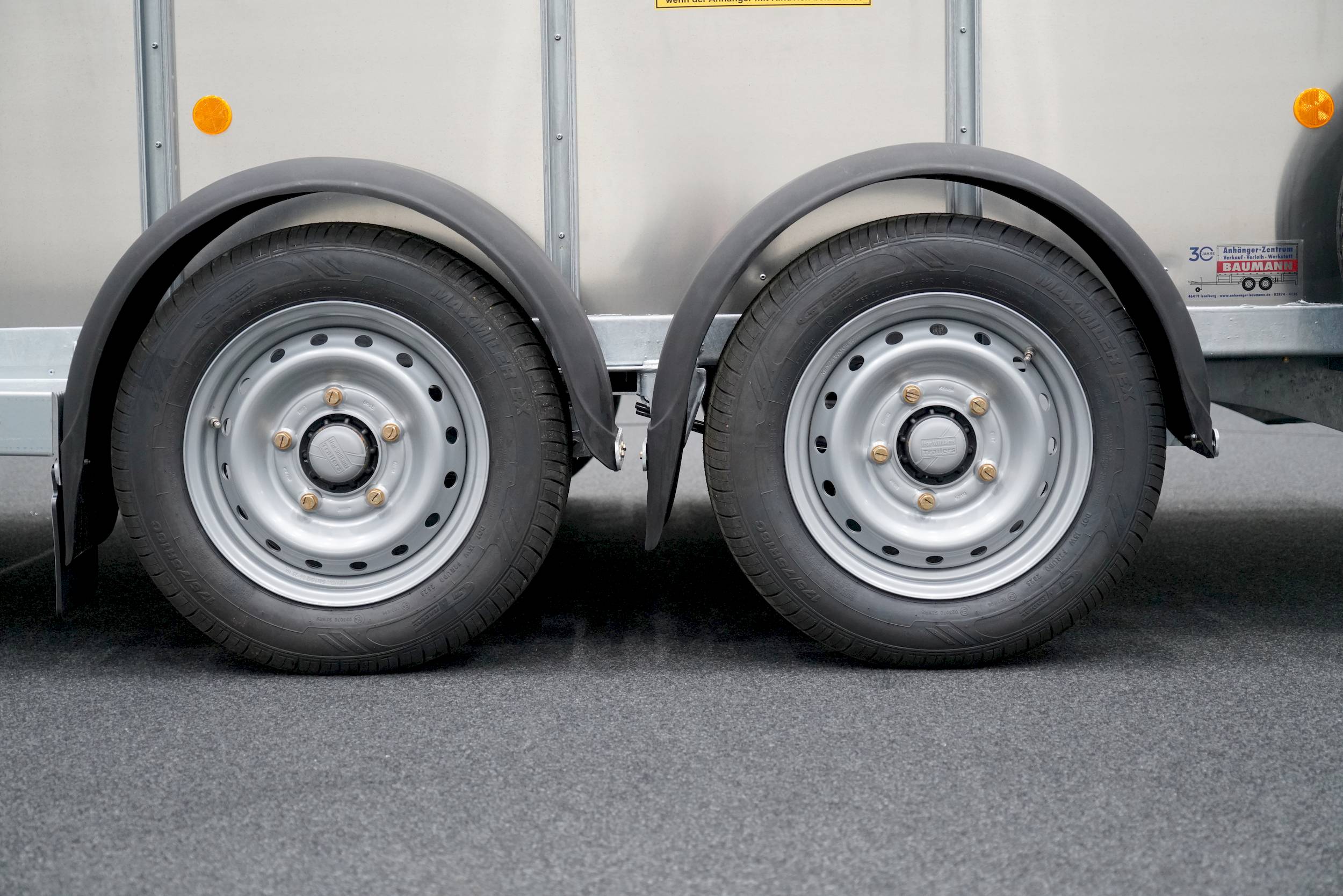 IFOR WILLIAMS TA510 | 10x6 | RAMPE-/TÜR-KOMBI