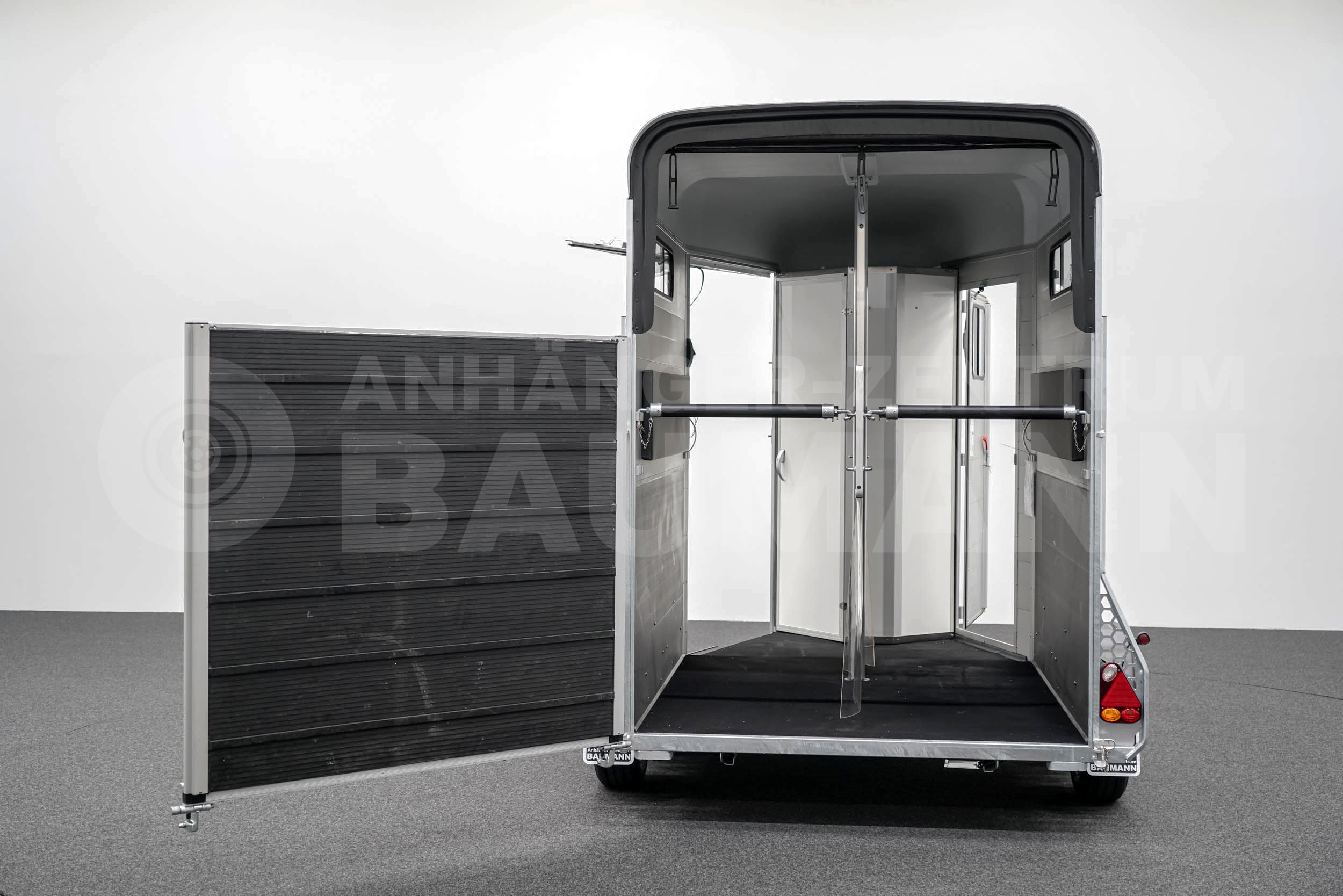 CHEVAL LIBERTE TOURING COUNTRY PREMIUM