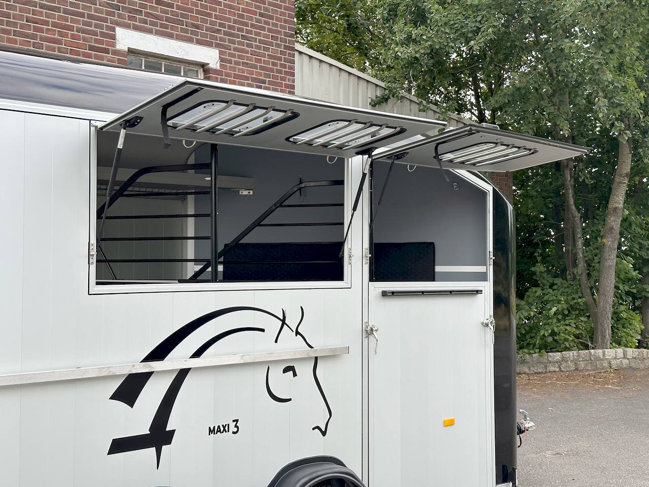 CHEVAL LIBERTE MAXI 3 SCHRÄGSTEHER