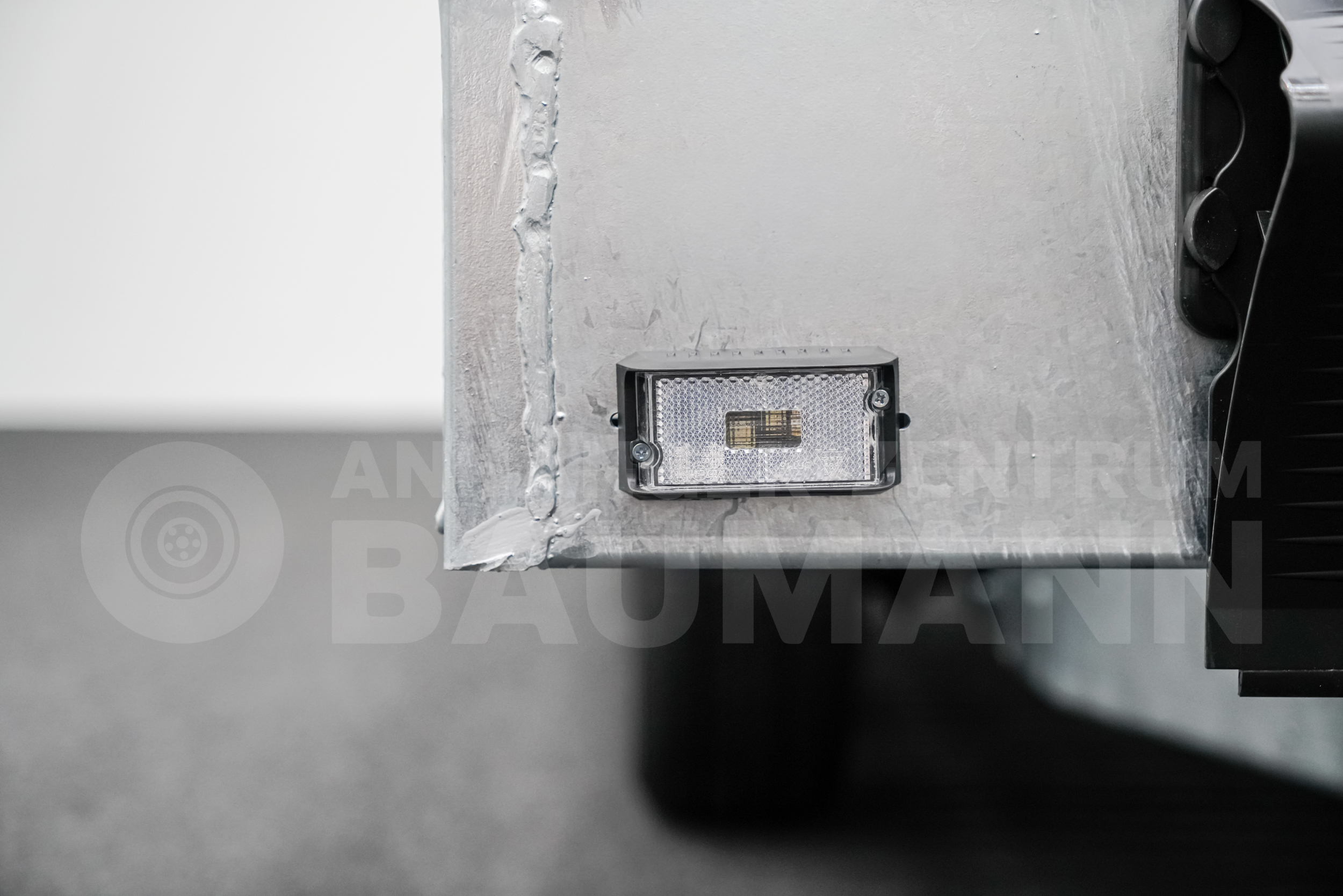 MARTZ GT KIPPBAR 480/3 3,5T | ALUBODEN MITTIG