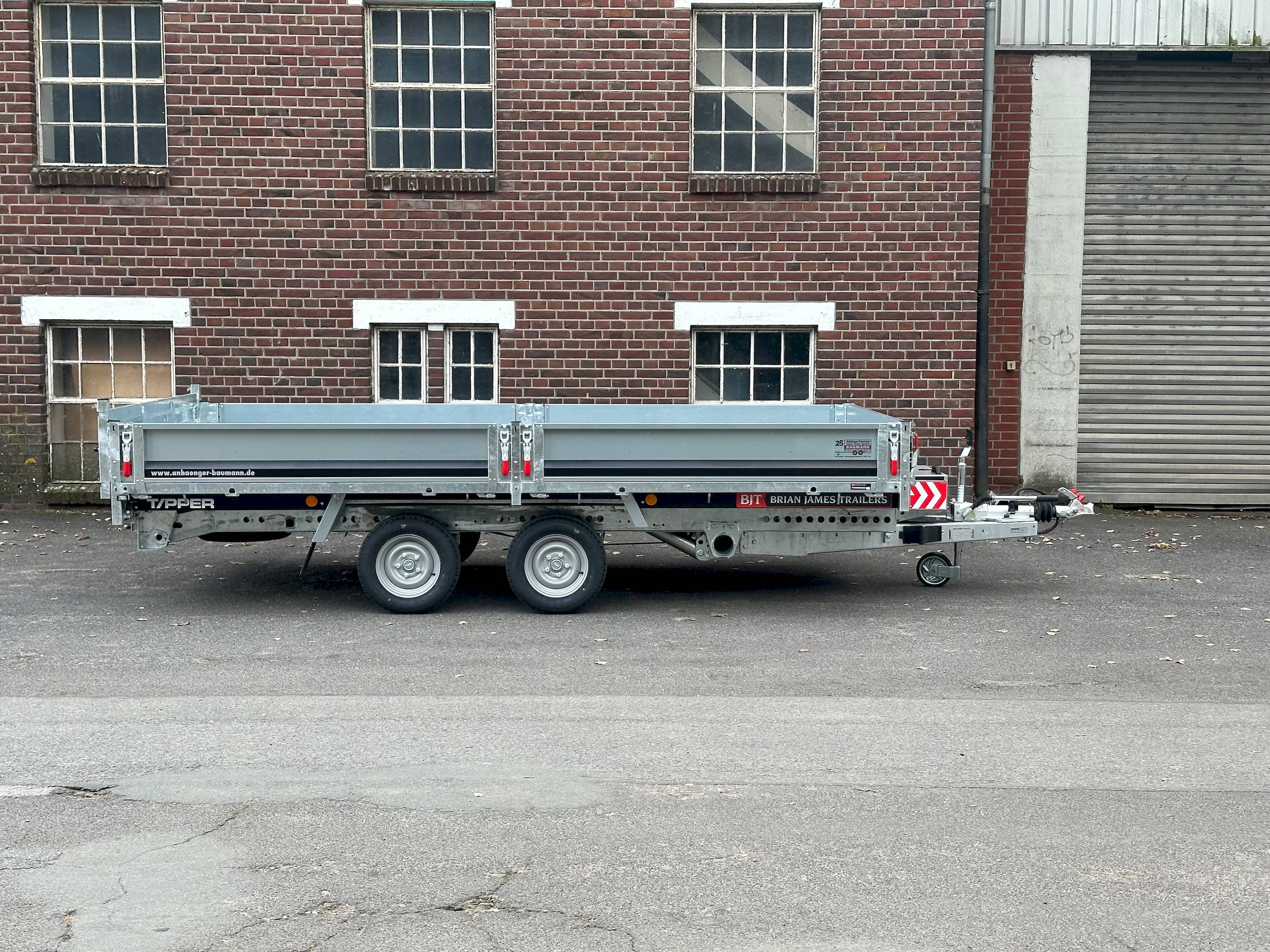 BRIAN JAMES TIPPER 526-4020-35-2-12 | PENDELKLAPPE