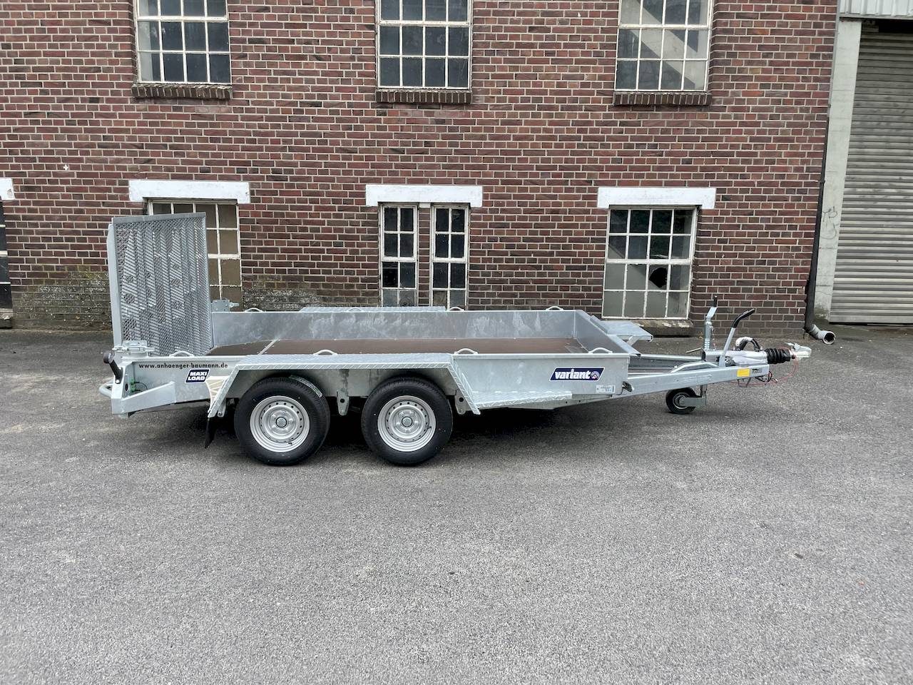 VARIANT 3516 B3 | MAXI LOAD