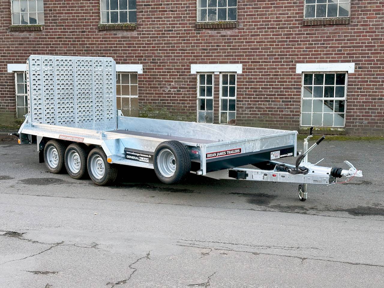 BRIAN JAMES GENERAL PLANT 551-4018-35-3-12 | TRIDEM | SCHWERLASTRAMPE