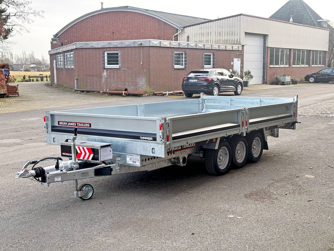BRIAN JAMES TIPPER 526-4020-35-3-12 | TRIDEM | PENDELKLAPPE