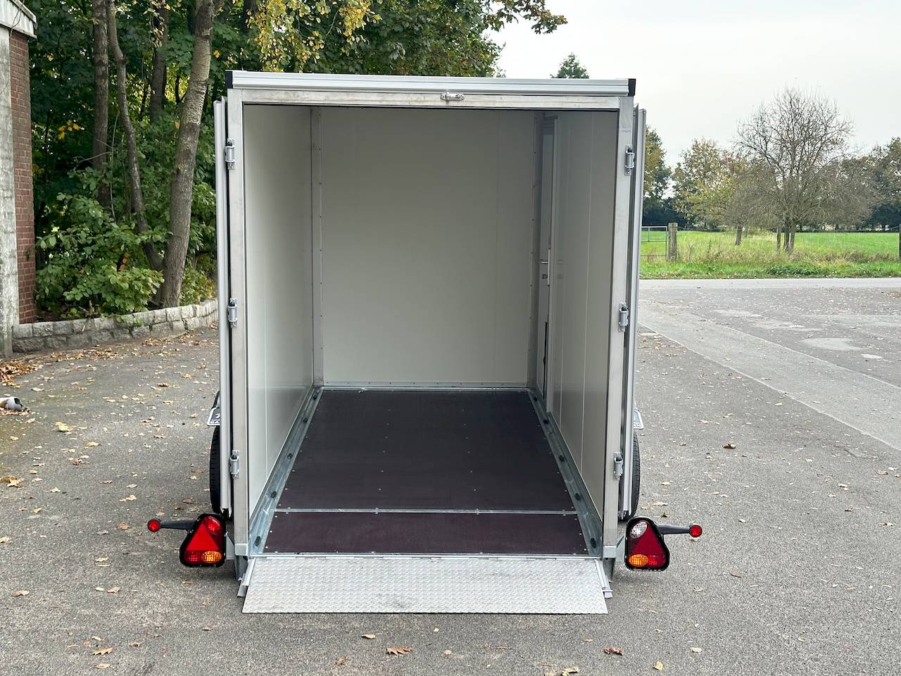 VEZEKO HUSKY FB K B 27.35 SP | SILBER  | SEITENTÜR