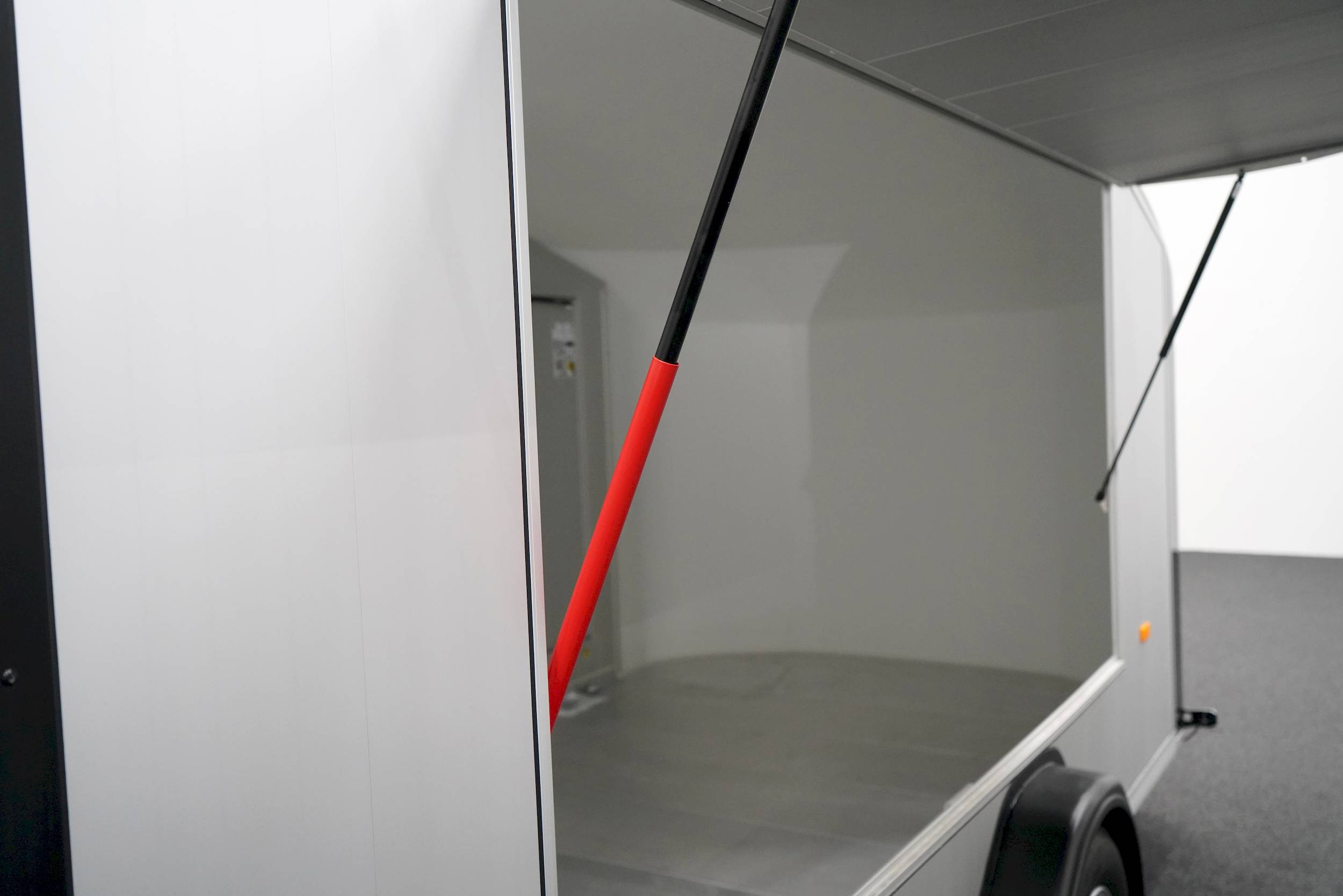 CHEVAL LIBERTE DEBON C800 ALU ROADSTER