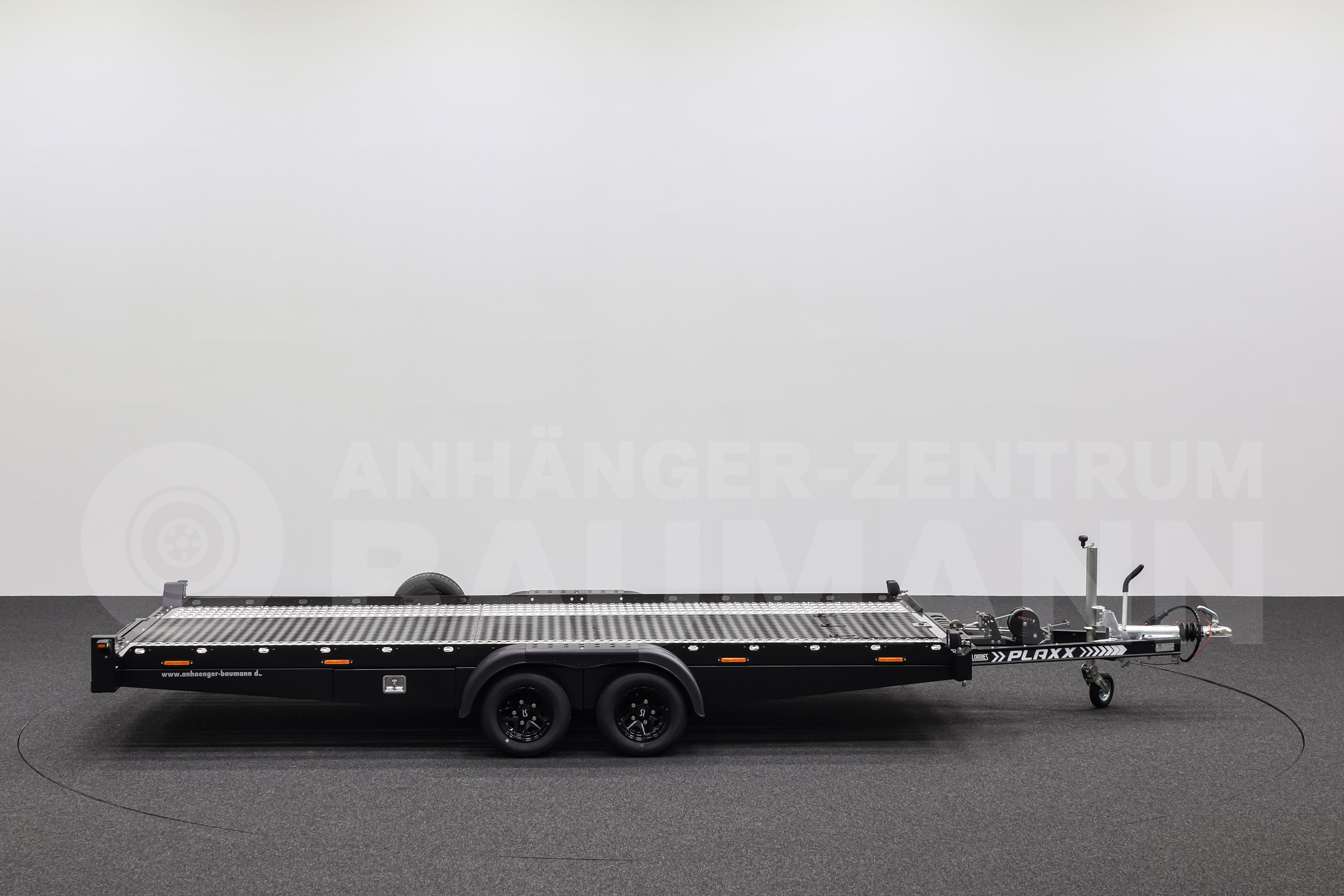 LORRIES PLAXX27-4520
