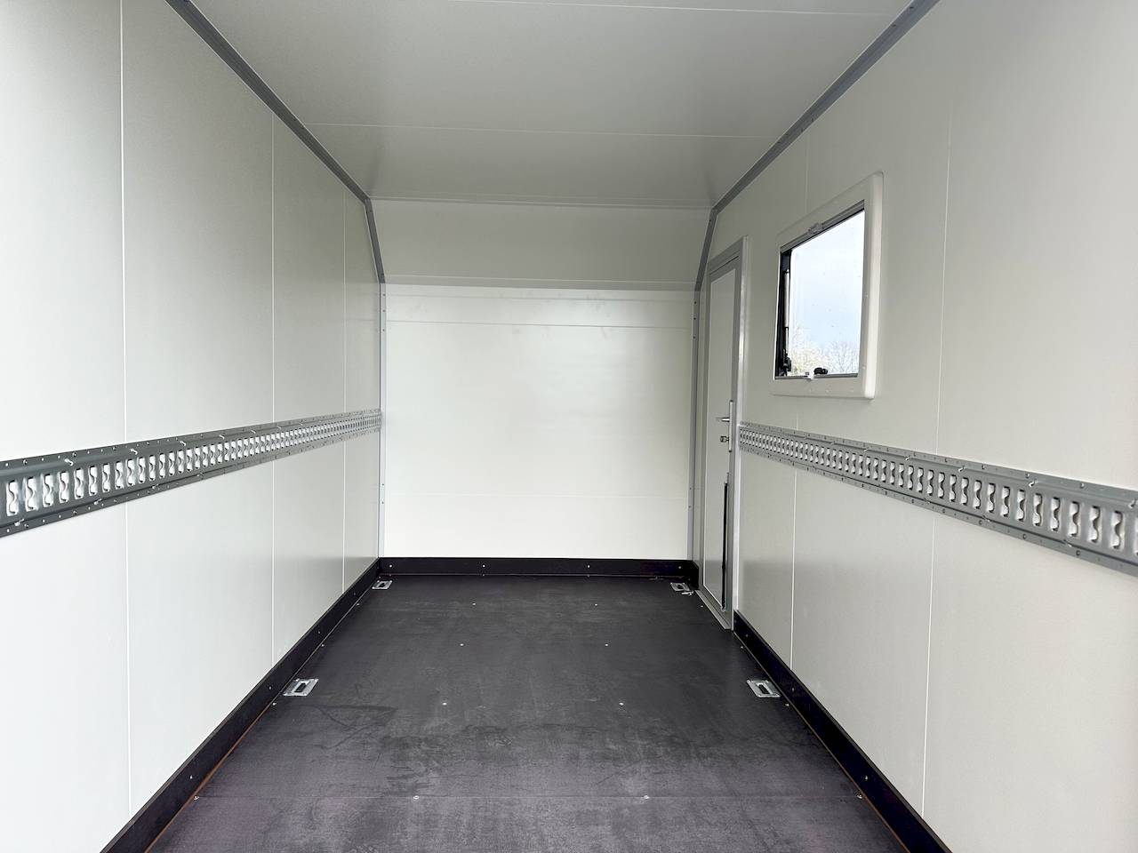 VEZEKO TK C 15.35 | BLACK | SEITENTÜR