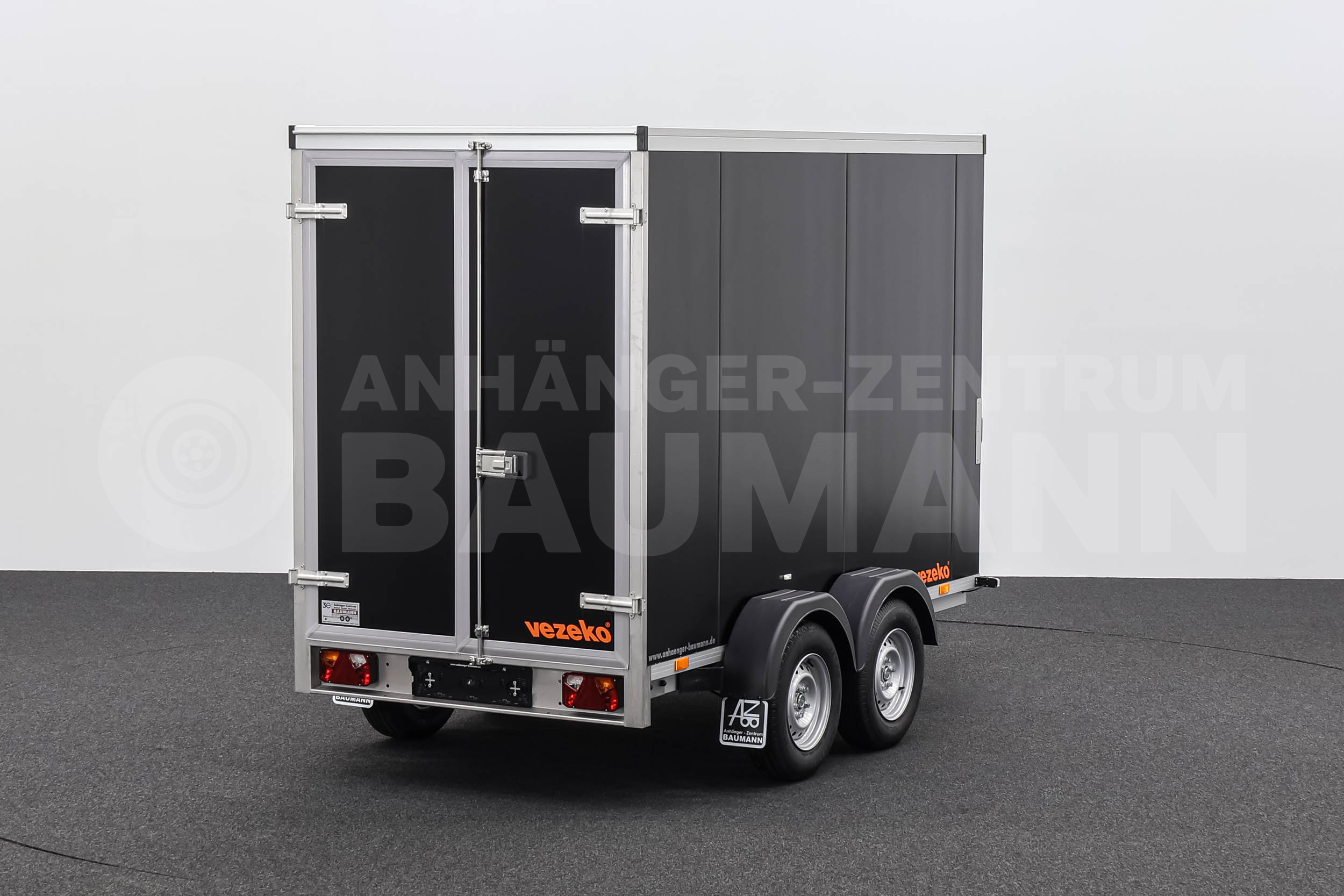 VEZEKO TK B 27.30 | BLACK