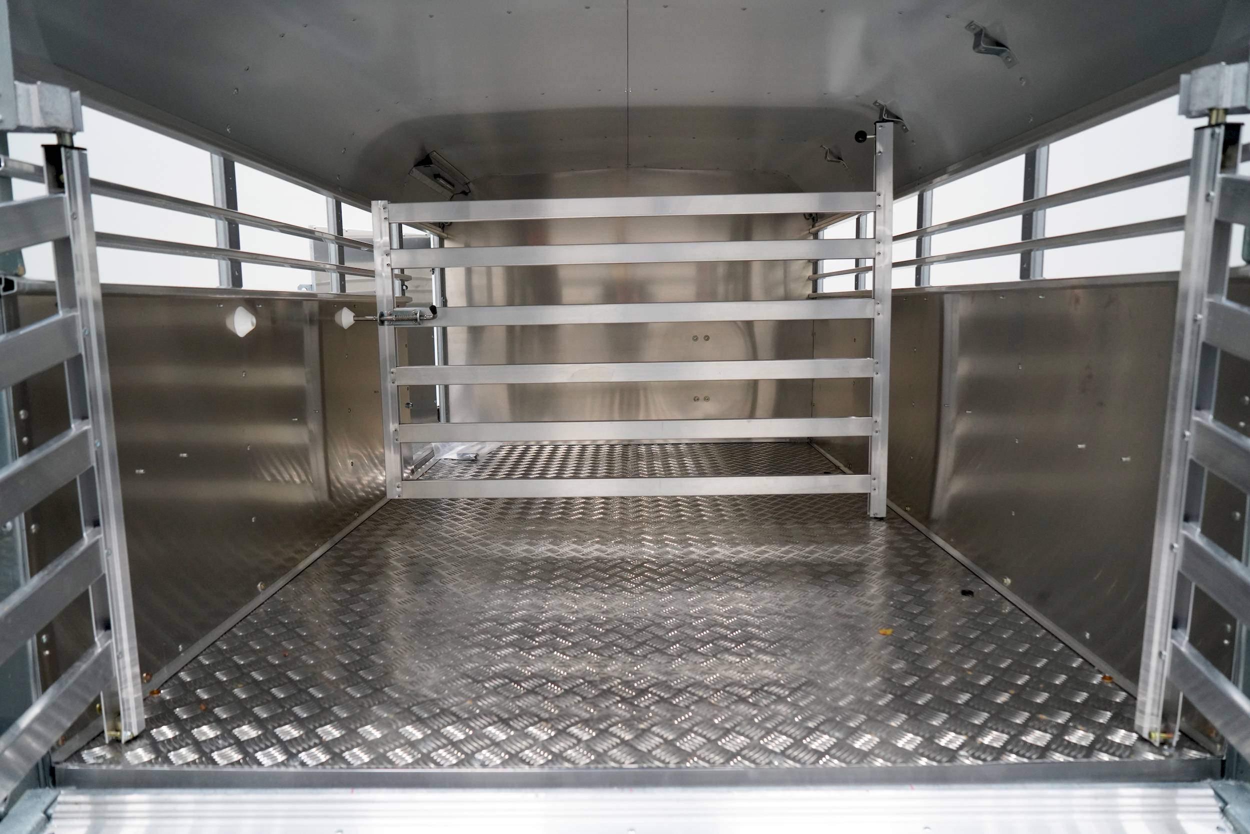 IFOR WILLIAMS TA5 | 8x4