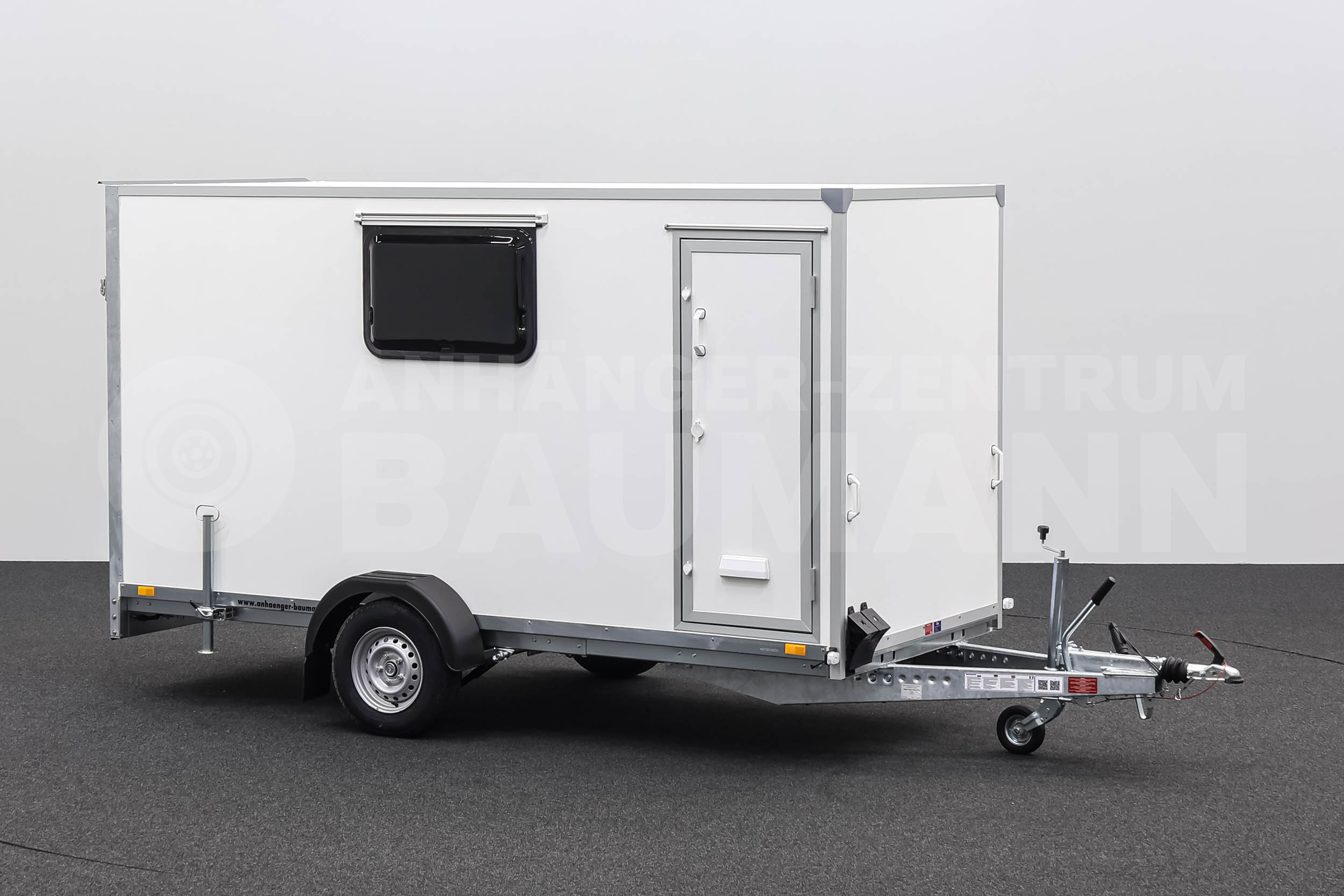 BLYSS F1336HD | RAMPE | SEITENTÜR