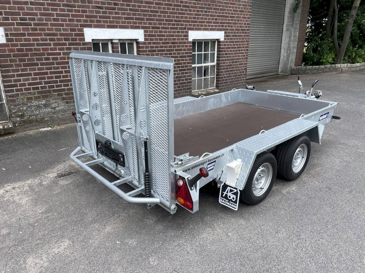 VARIANT 3516 B3 | MAXI LOAD
