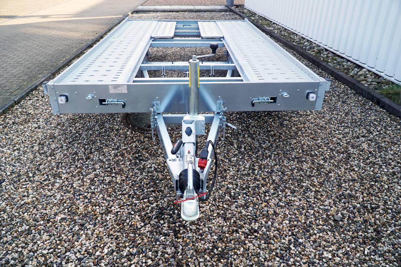 TPV TRAILERS | BÖCKMANN HL EBK 3520/18